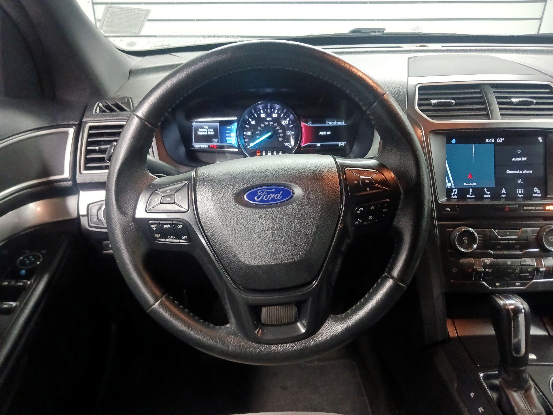 Thumbnail: 2017 Ford Explorer - 10