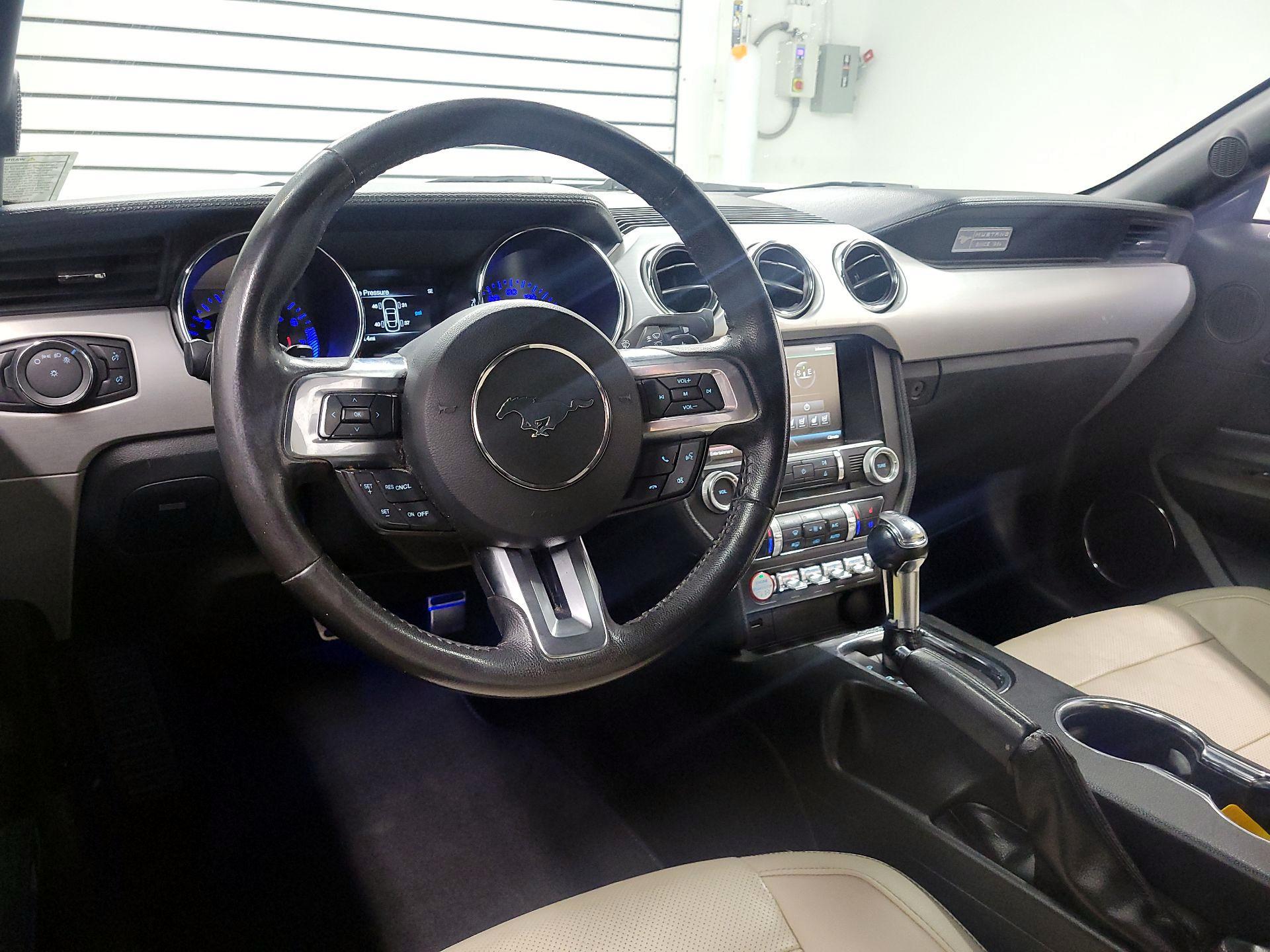 Thumbnail: 2015 Ford Mustang - 9