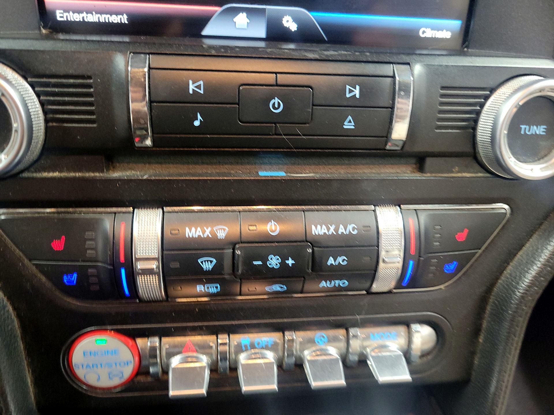 Thumbnail: 2015 Ford Mustang - 15