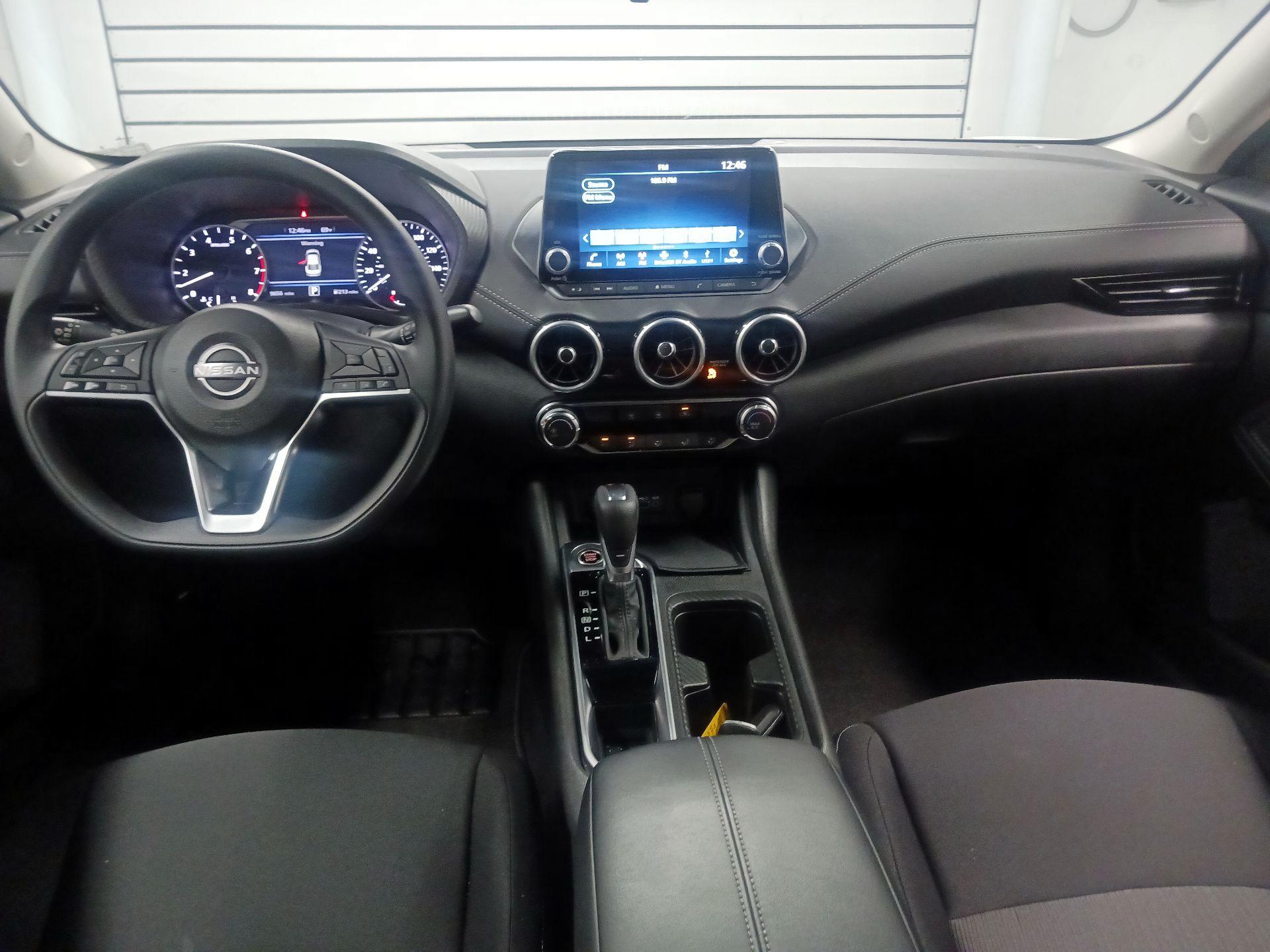 Thumbnail: 2025 Nissan Sentra - 9