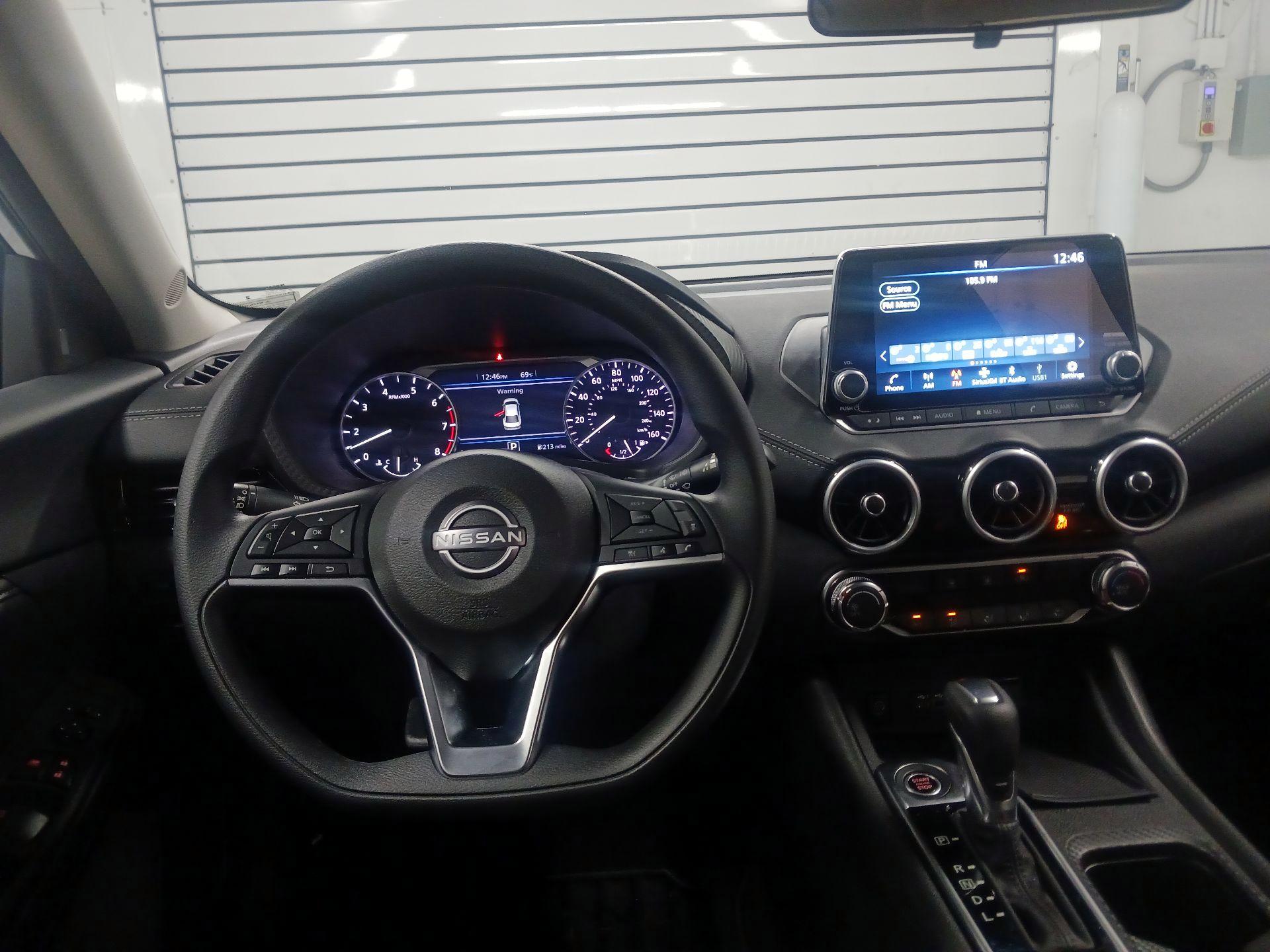 Thumbnail: 2025 Nissan Sentra - 10