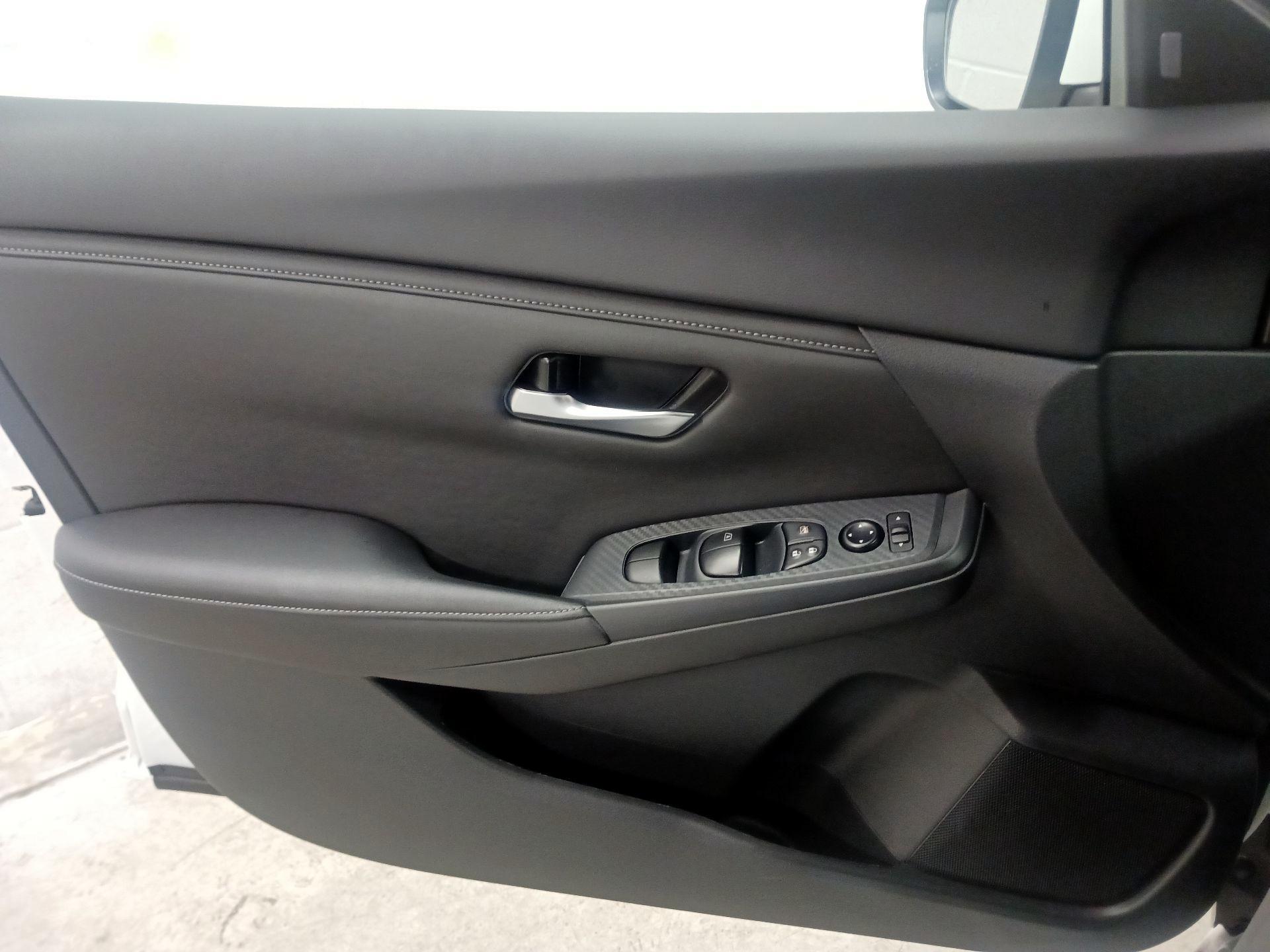 Thumbnail: 2025 Nissan Sentra - 12