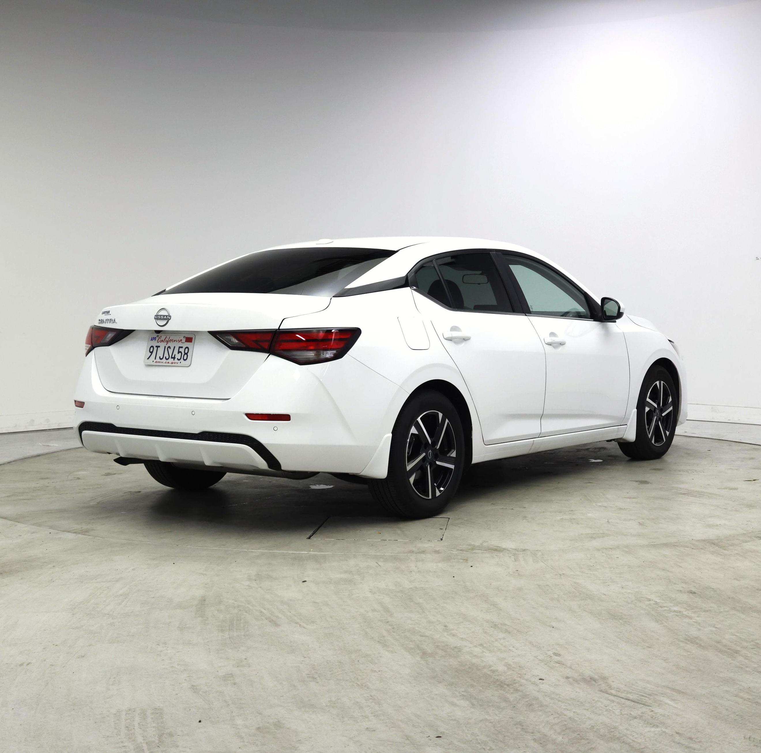 Thumbnail: 2025 Nissan Sentra - 8