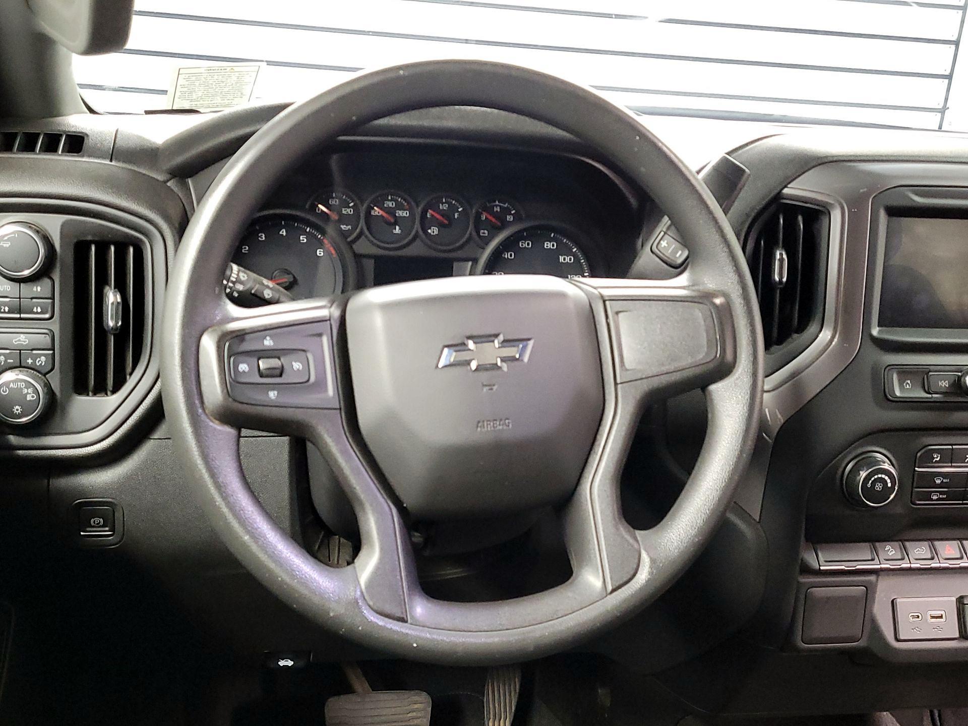 Thumbnail: 2021 Chevrolet Silverado 1500 - 10