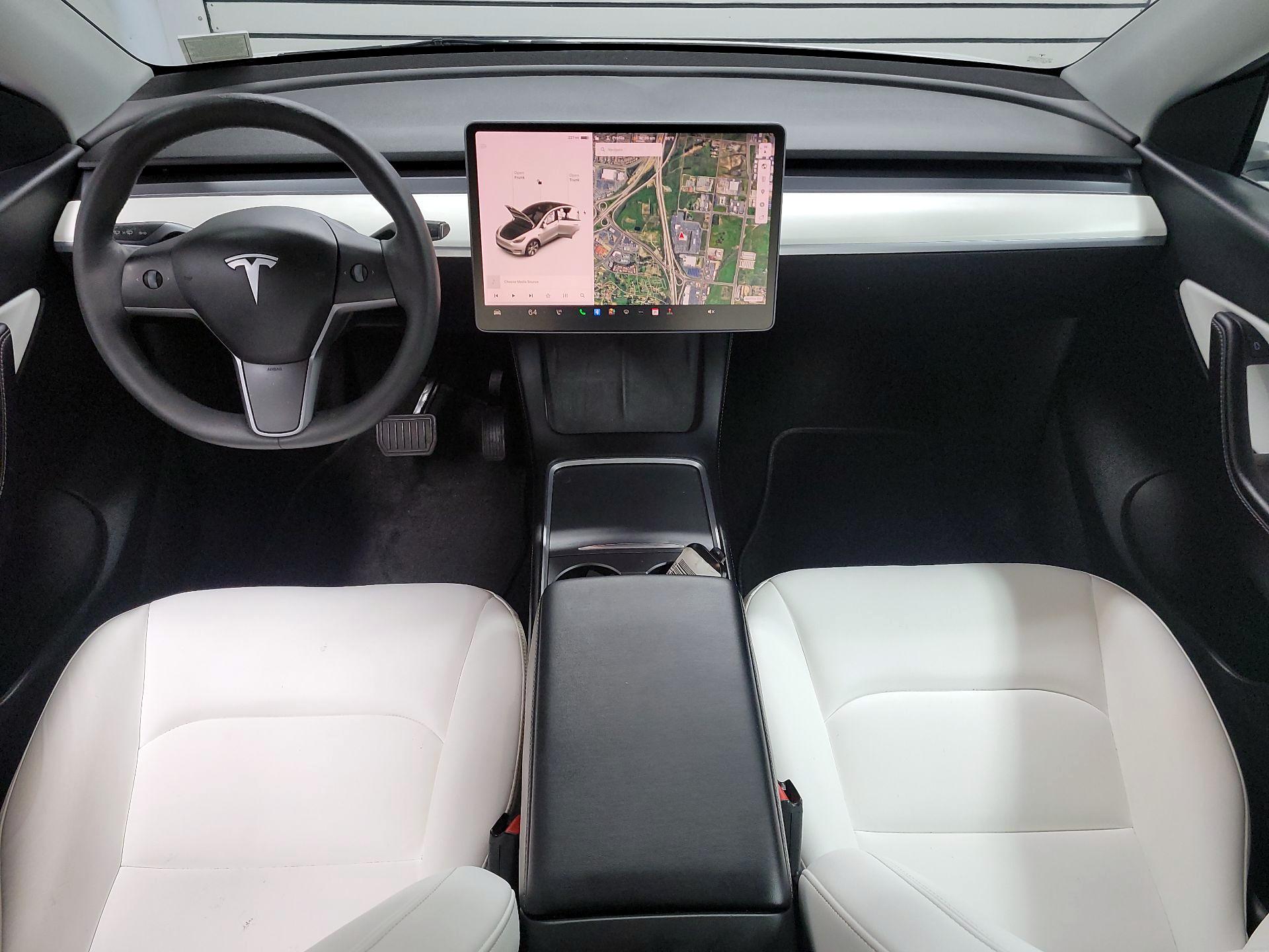 Thumbnail: 2022 Tesla Model Y - 9