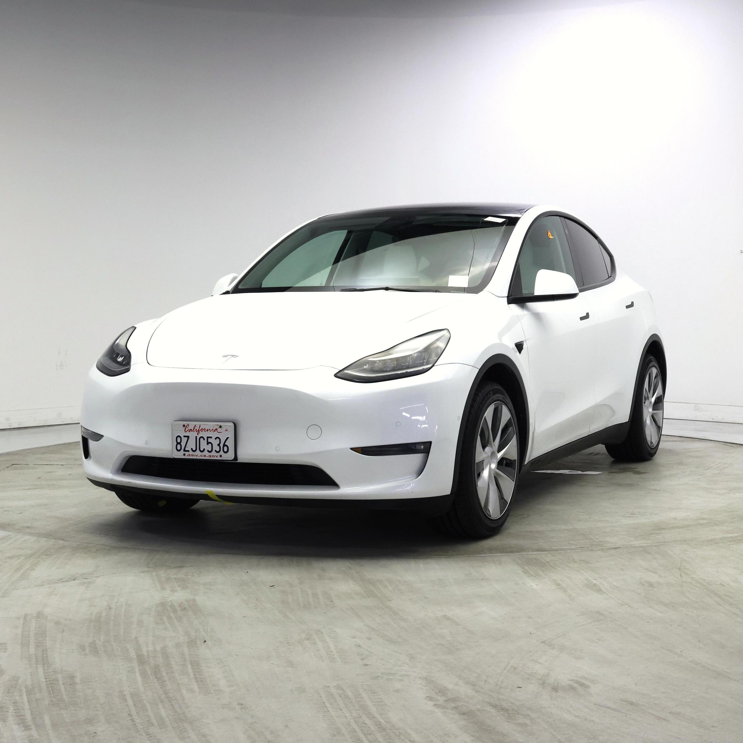 Thumbnail: 2022 Tesla Model Y - 4