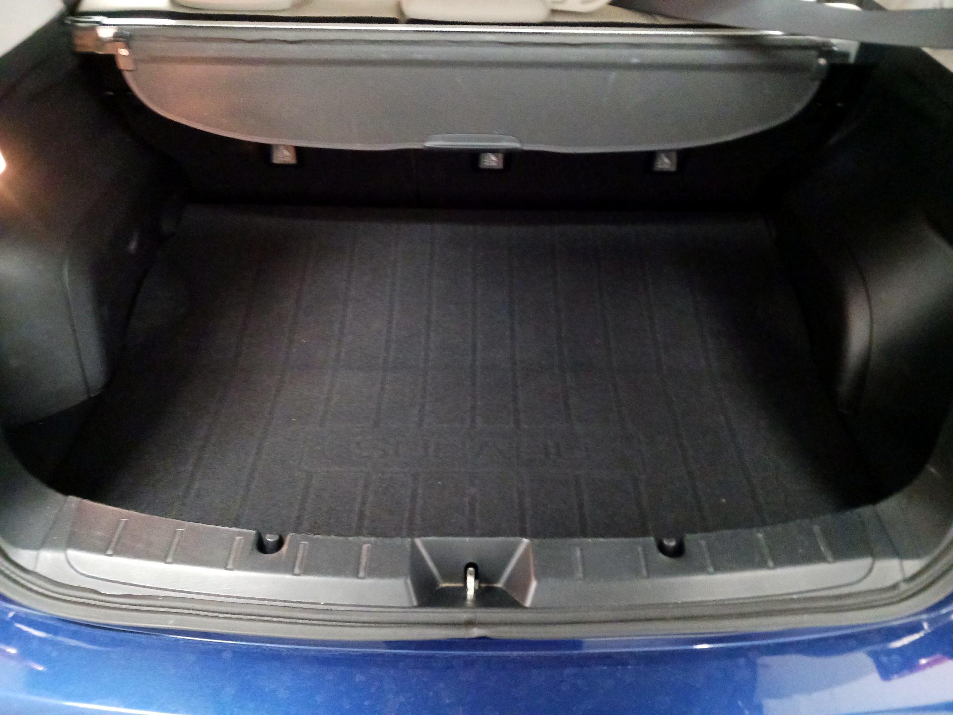 Thumbnail: 2017 Subaru Impreza - 18