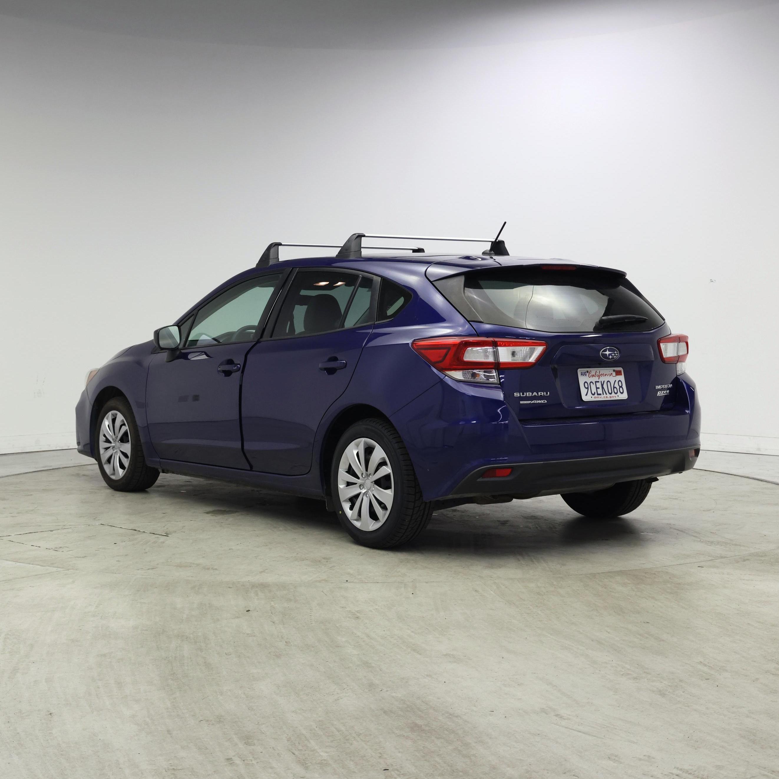 Thumbnail: 2017 Subaru Impreza - 2