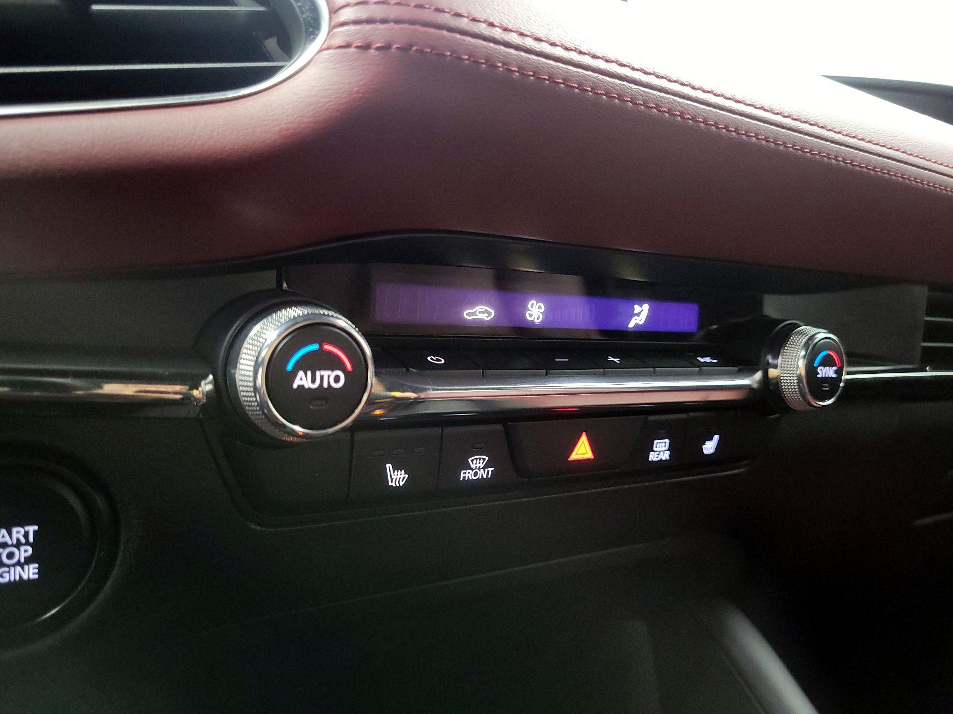 Thumbnail: 2022 Mazda Mazda3 - 16