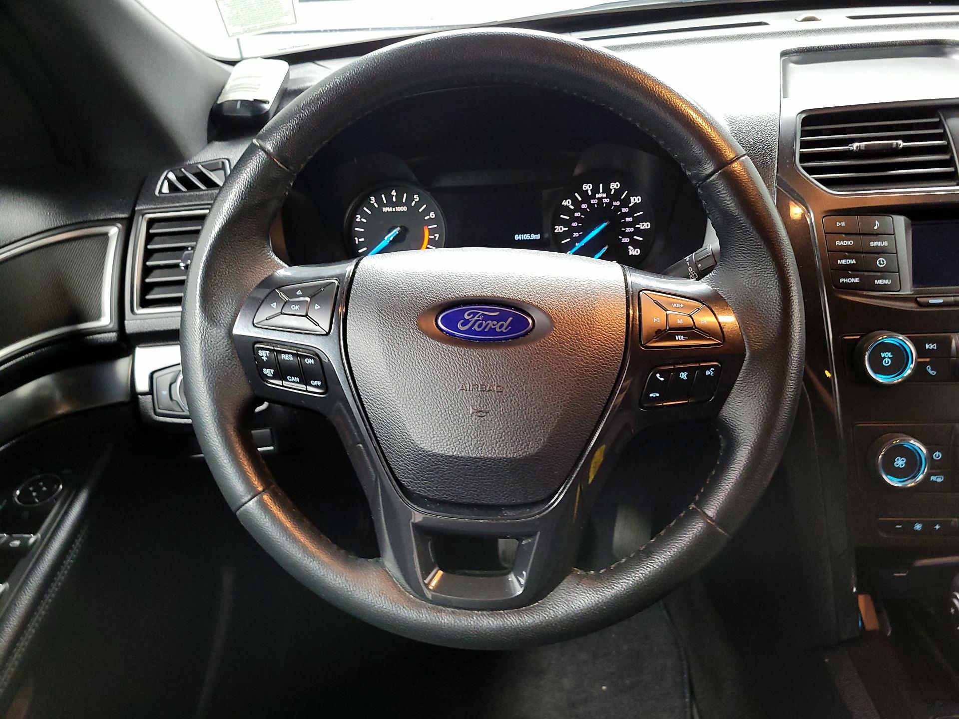 Thumbnail: 2019 Ford Explorer - 10