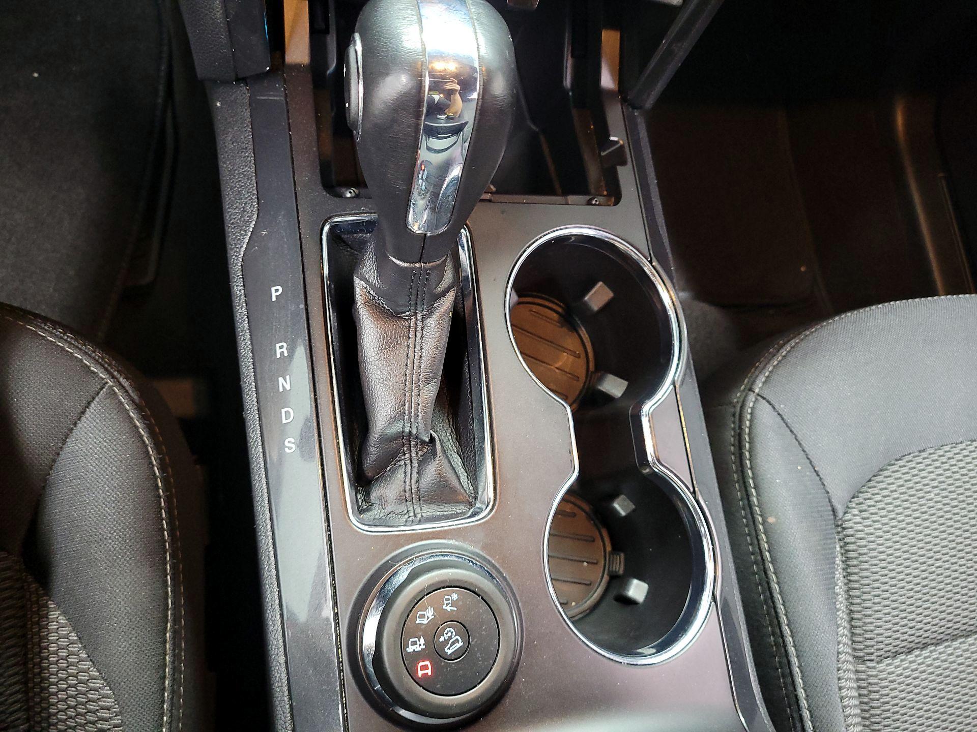 Thumbnail: 2019 Ford Explorer - 16