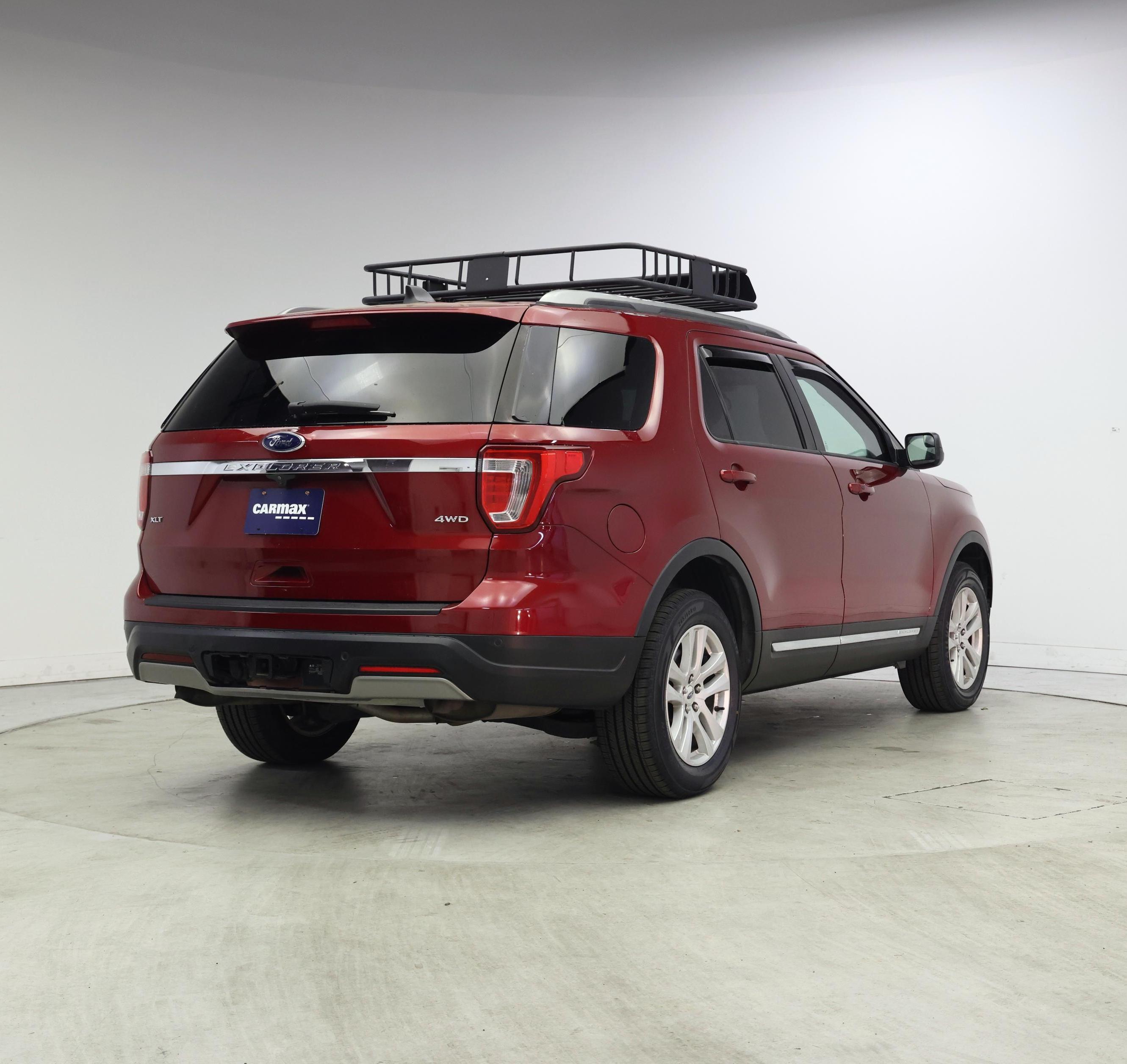 Thumbnail: 2019 Ford Explorer - 8