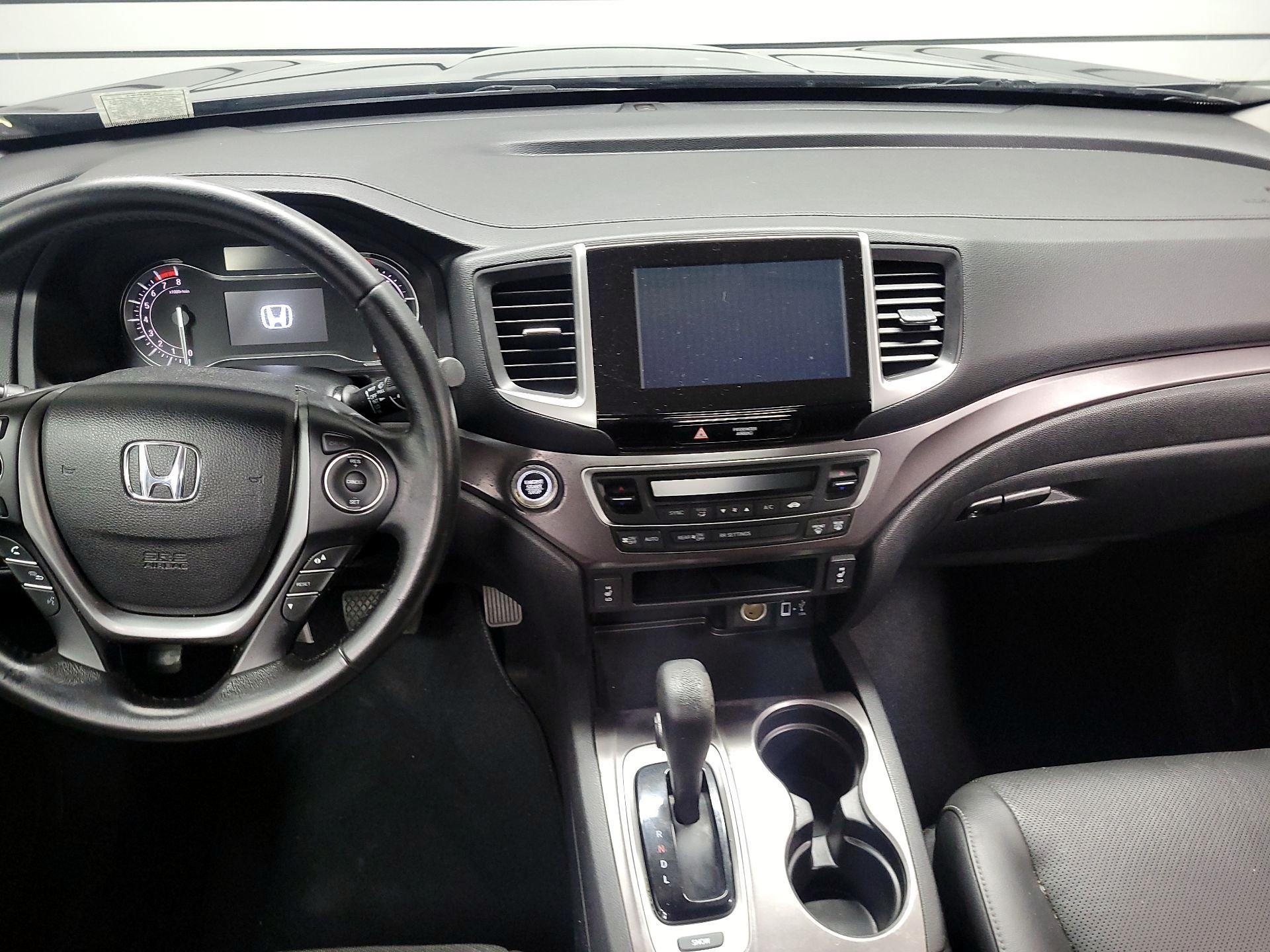 Thumbnail: 2017 Honda Ridgeline - 9