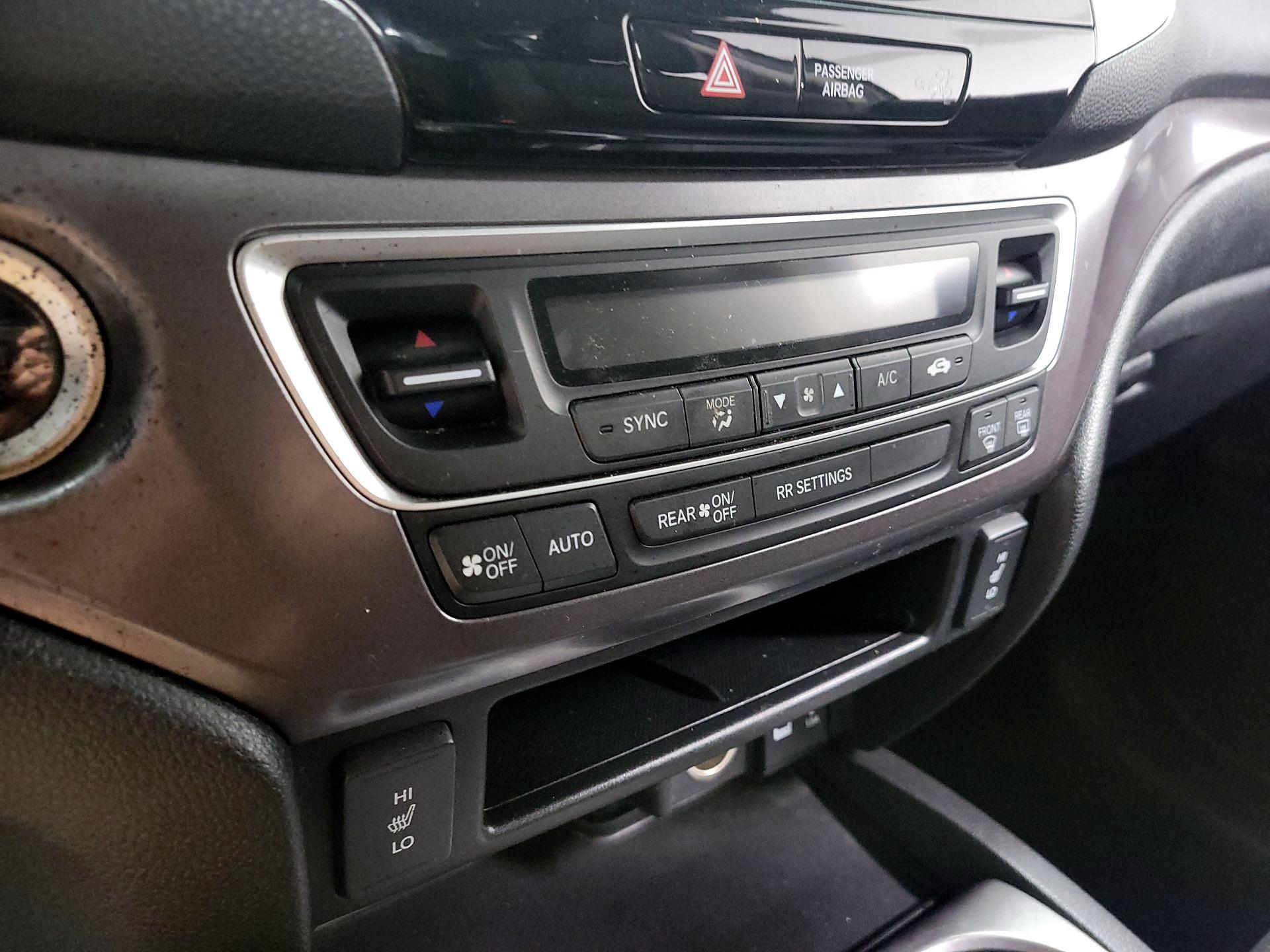 Thumbnail: 2017 Honda Ridgeline - 16