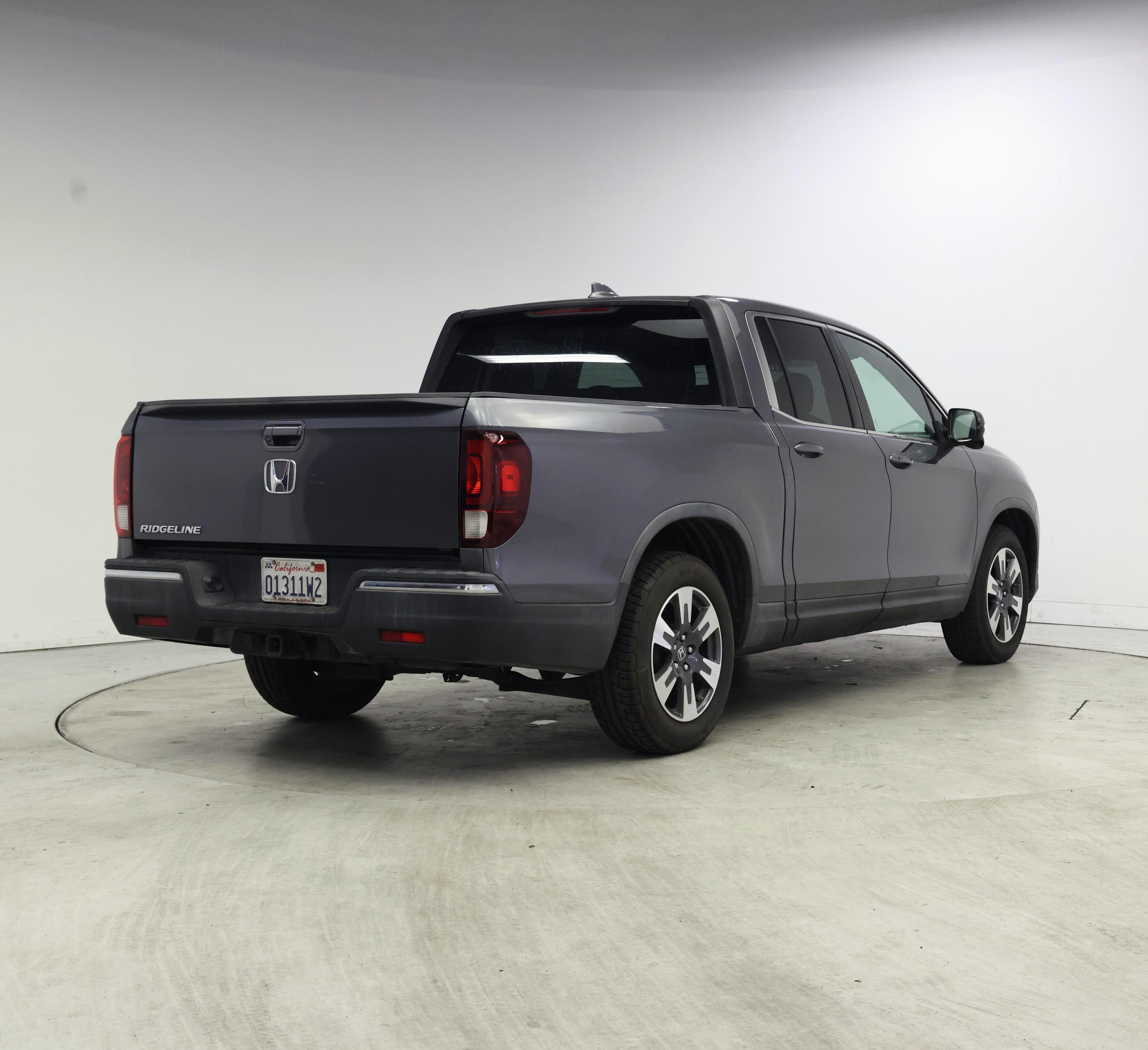 Thumbnail: 2017 Honda Ridgeline - 8