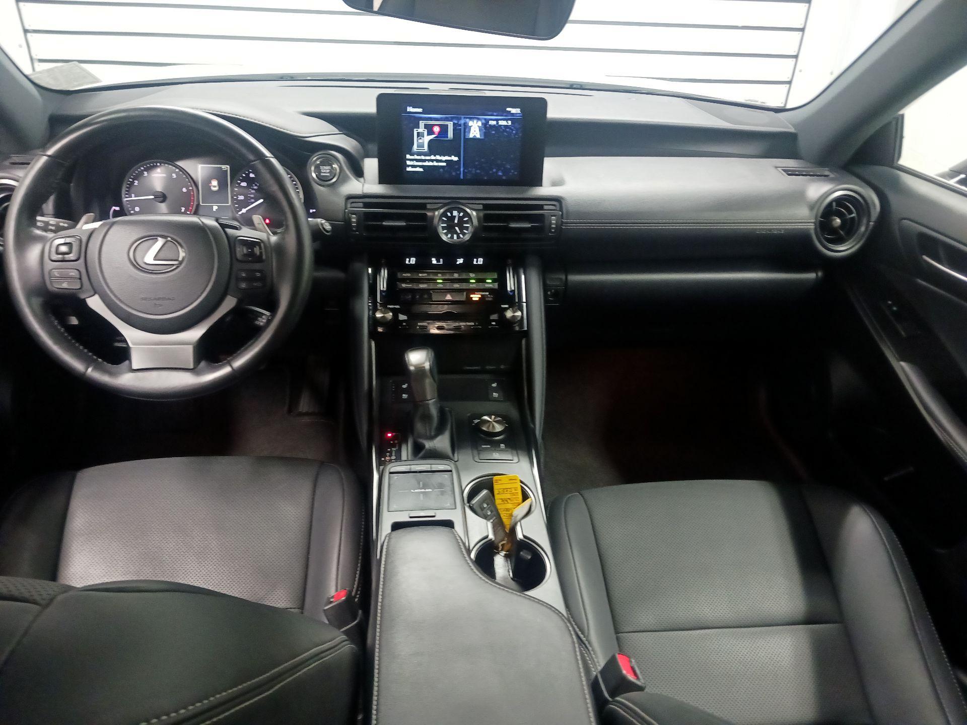 Thumbnail: 2024 Lexus IS - 9