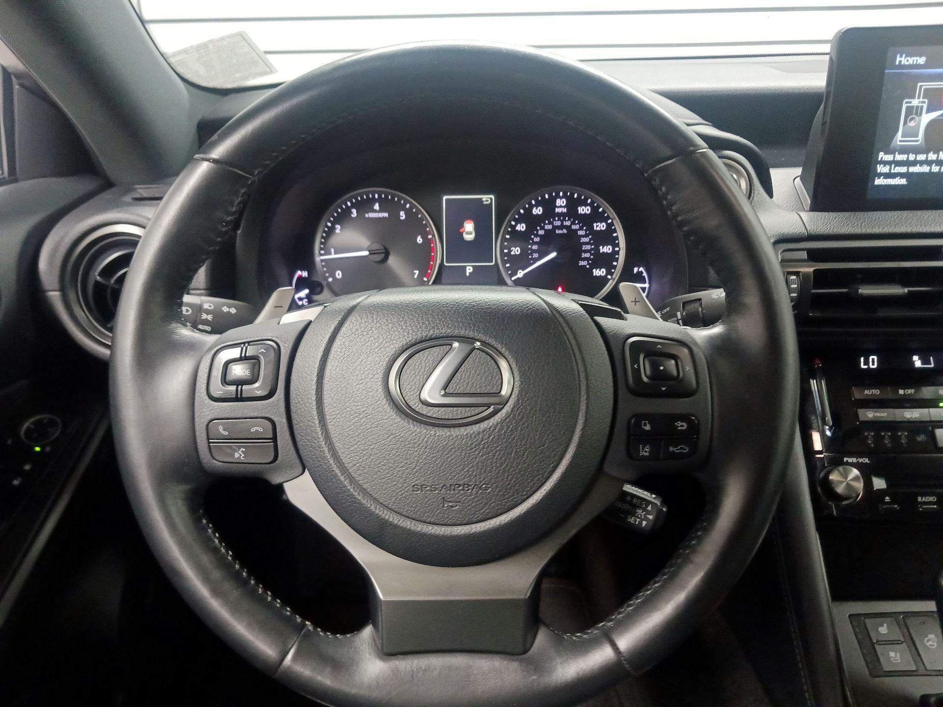 Thumbnail: 2024 Lexus IS - 10