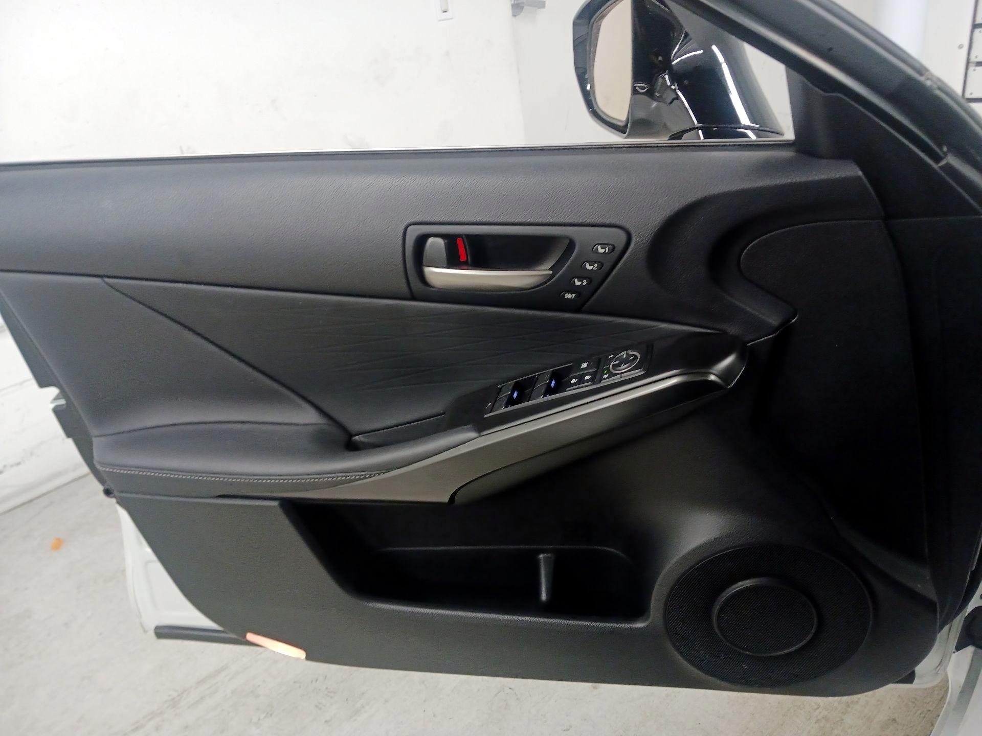 Thumbnail: 2024 Lexus IS - 12