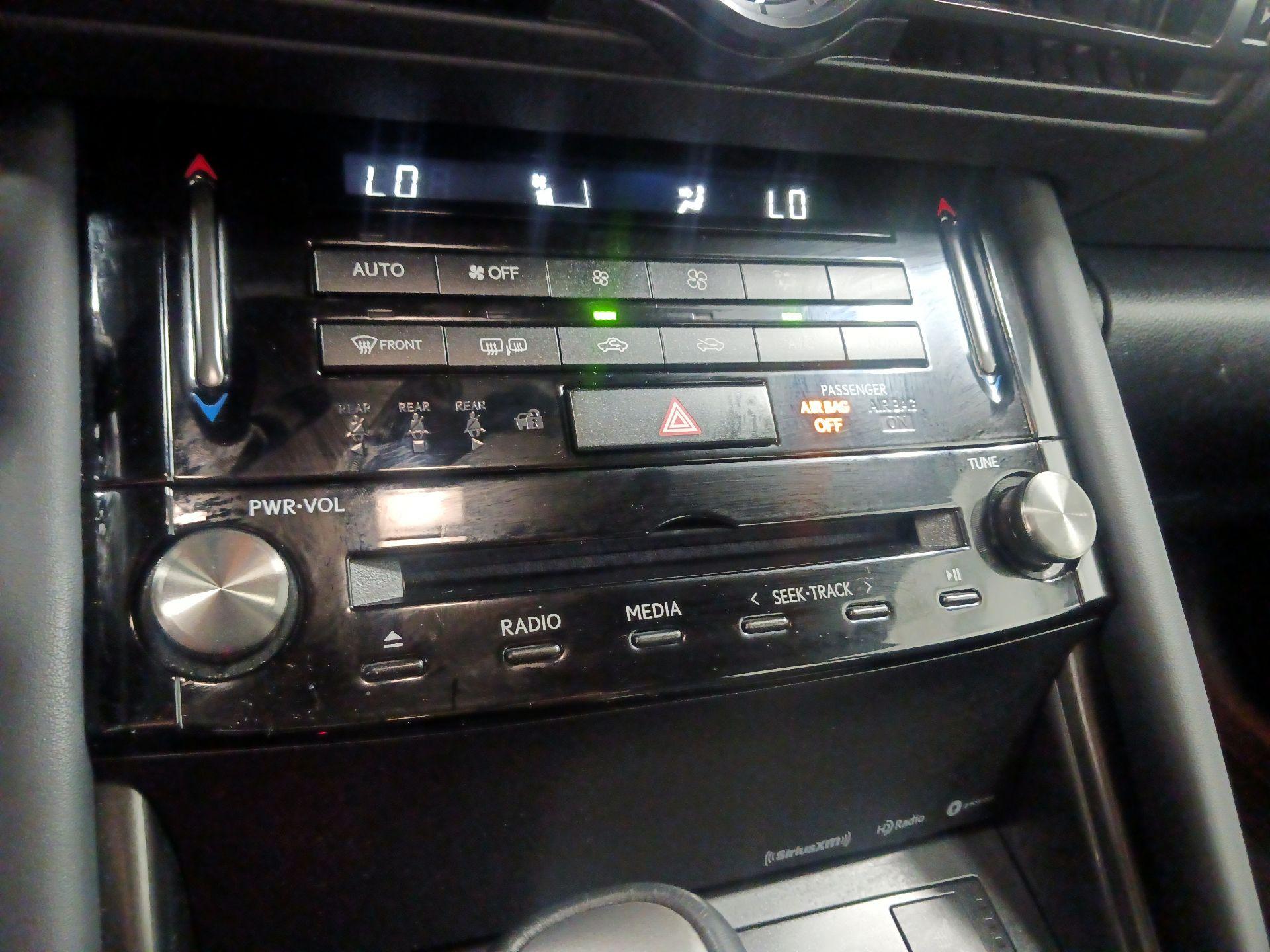 Thumbnail: 2024 Lexus IS - 16