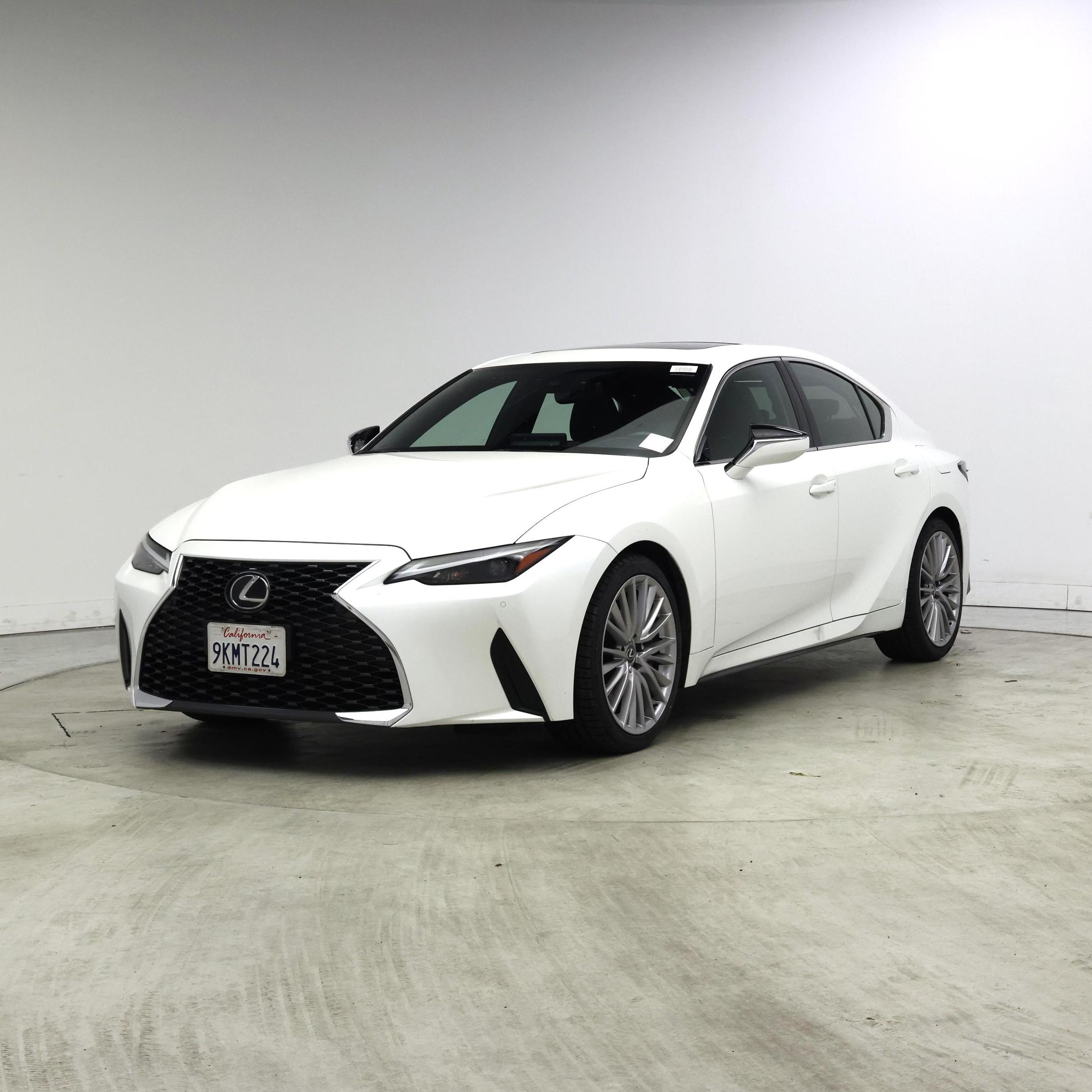 Thumbnail: 2024 Lexus IS - 4