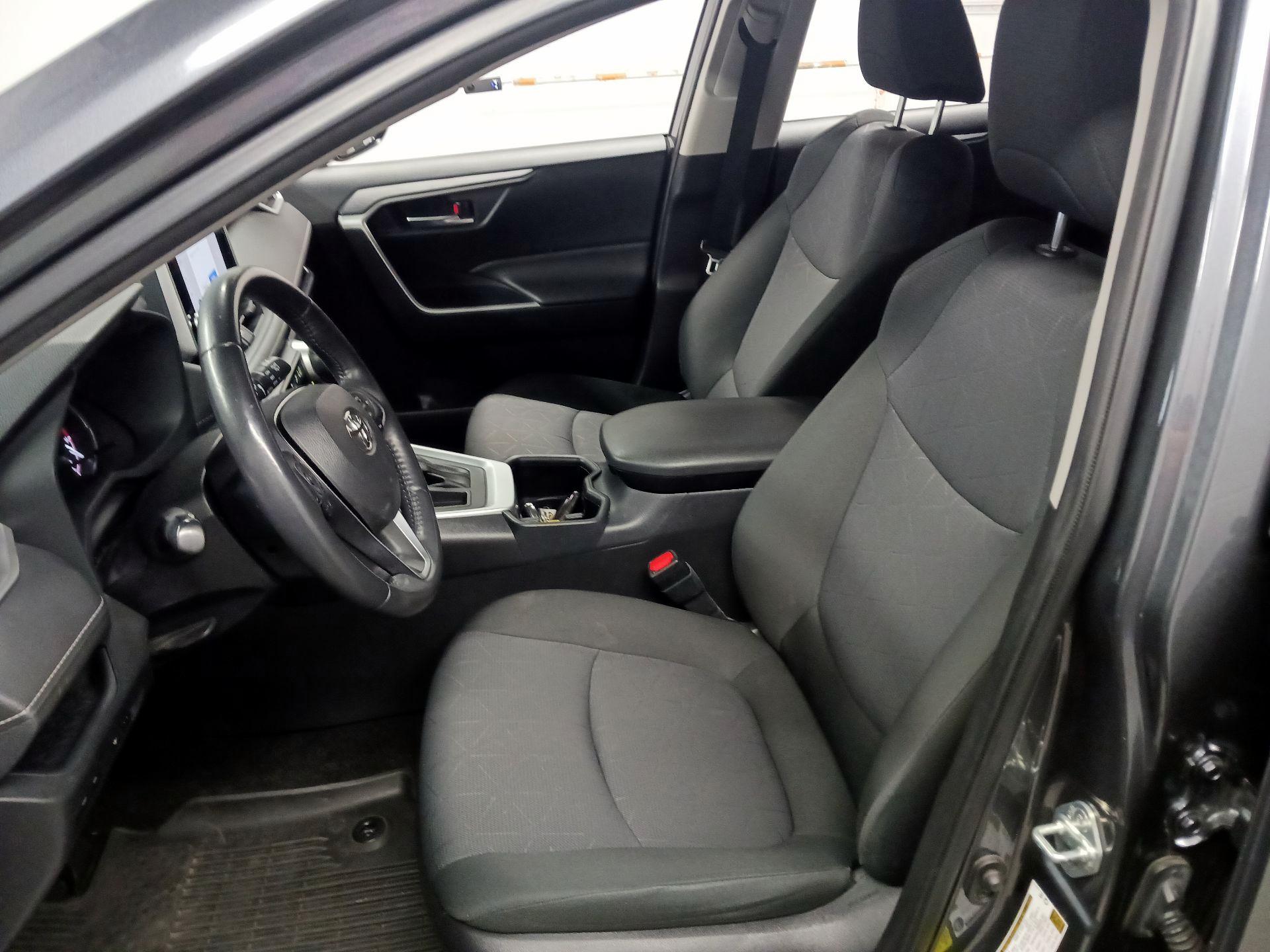 Thumbnail: 2023 Toyota RAV4 - 11