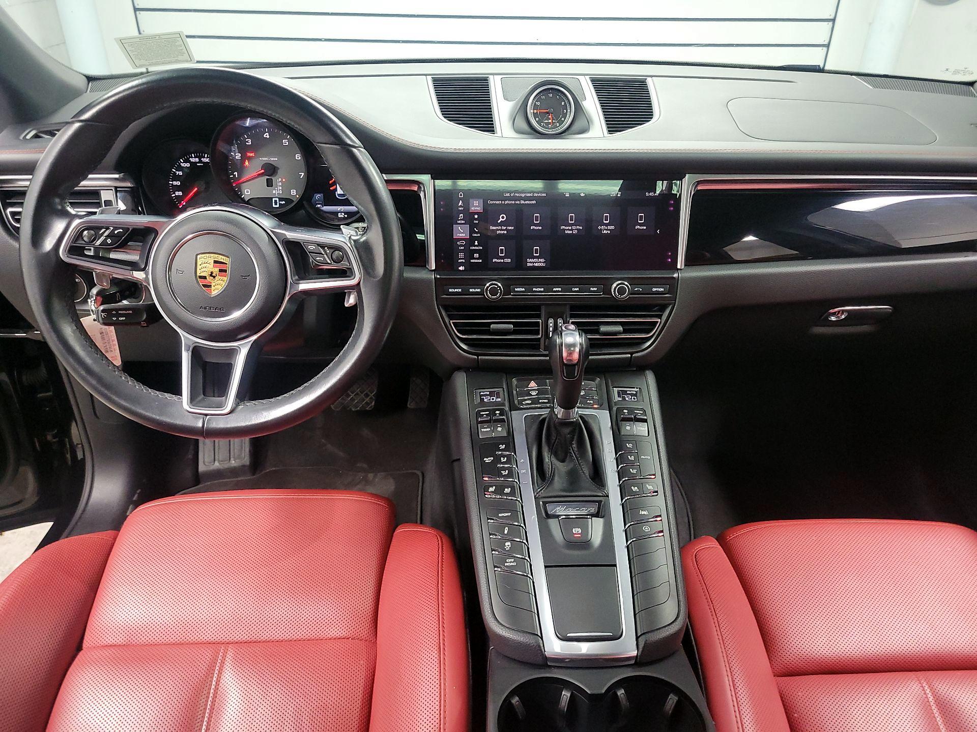 Thumbnail: 2020 Porsche Macan - 9