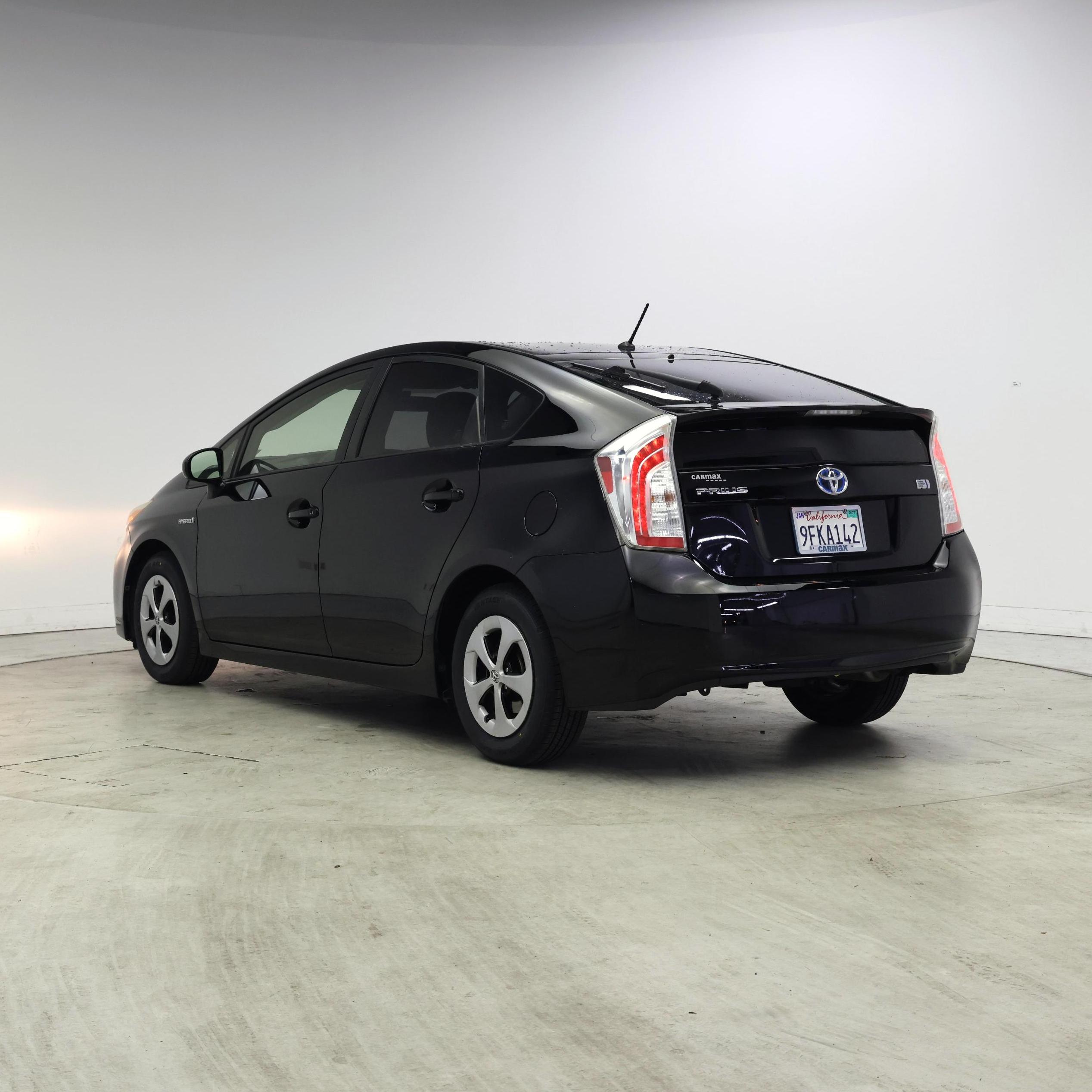 Thumbnail: 2014 Toyota Prius - 2