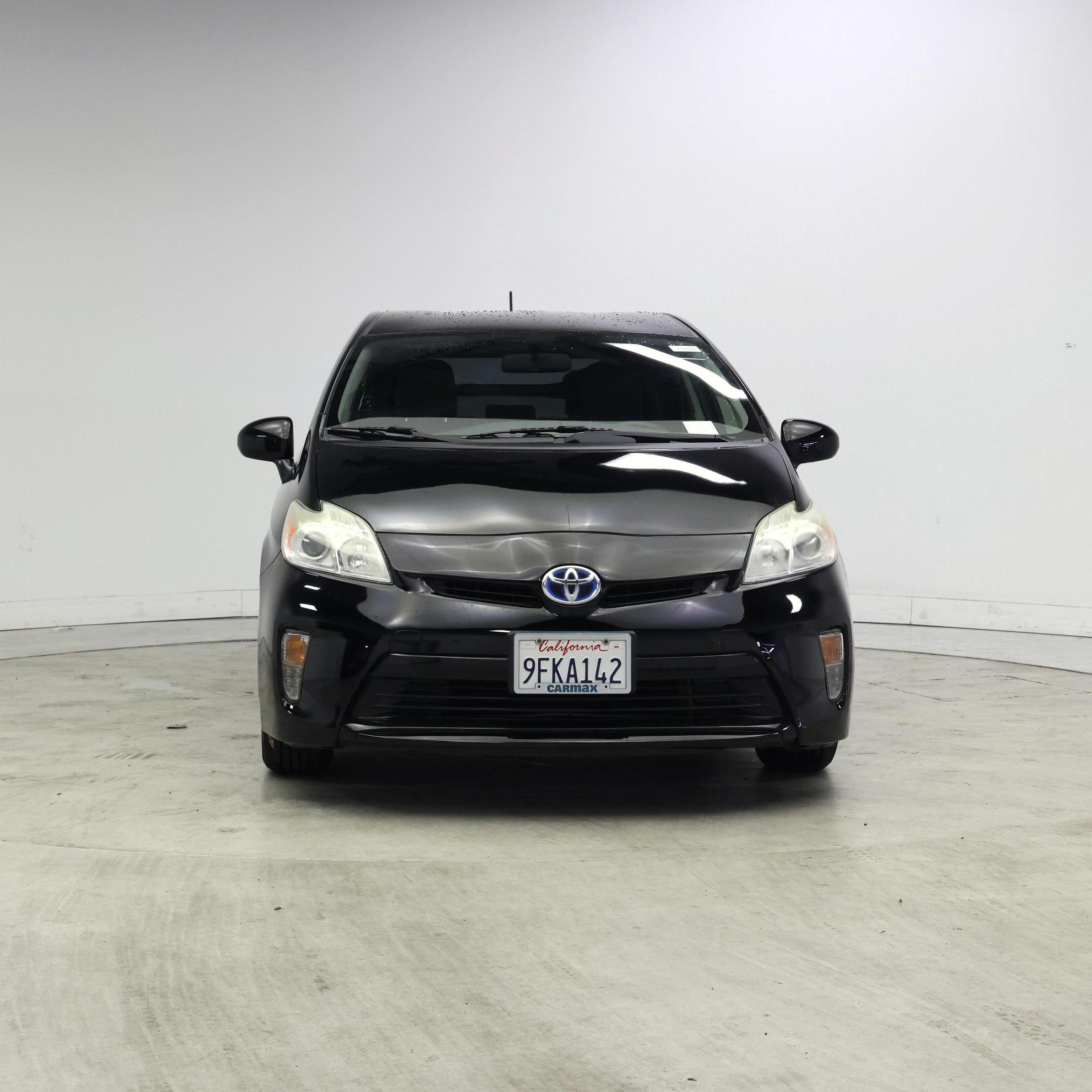Thumbnail: 2014 Toyota Prius - 5