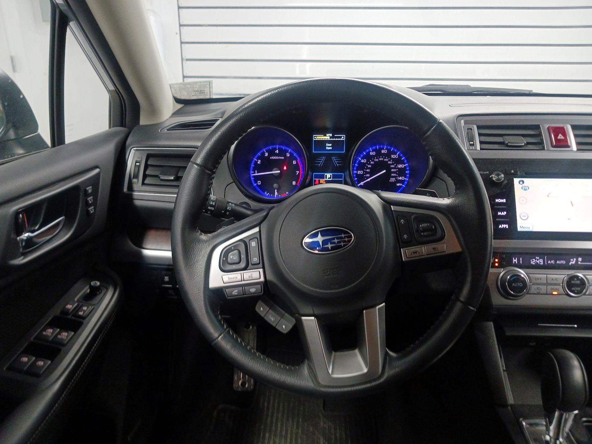 Thumbnail: 2017 Subaru Outback - 10