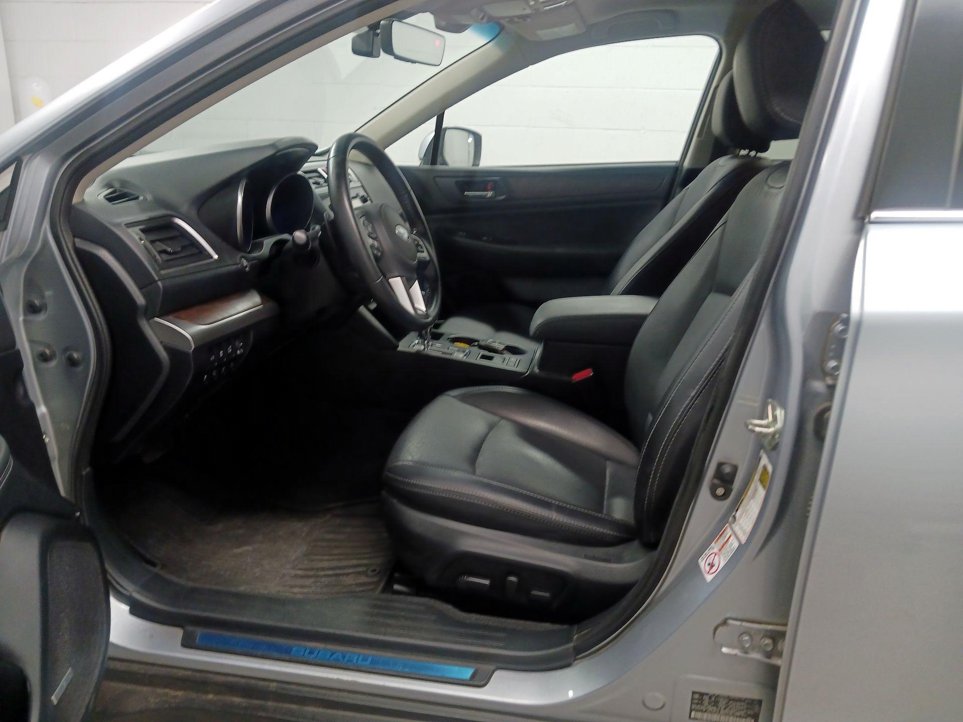 Thumbnail: 2017 Subaru Outback - 11