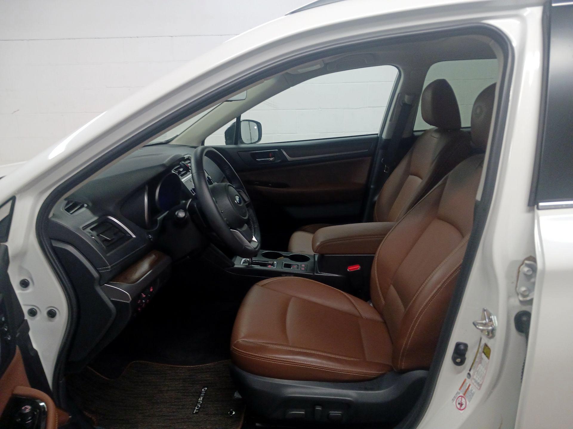 Thumbnail: 2019 Subaru Outback - 11