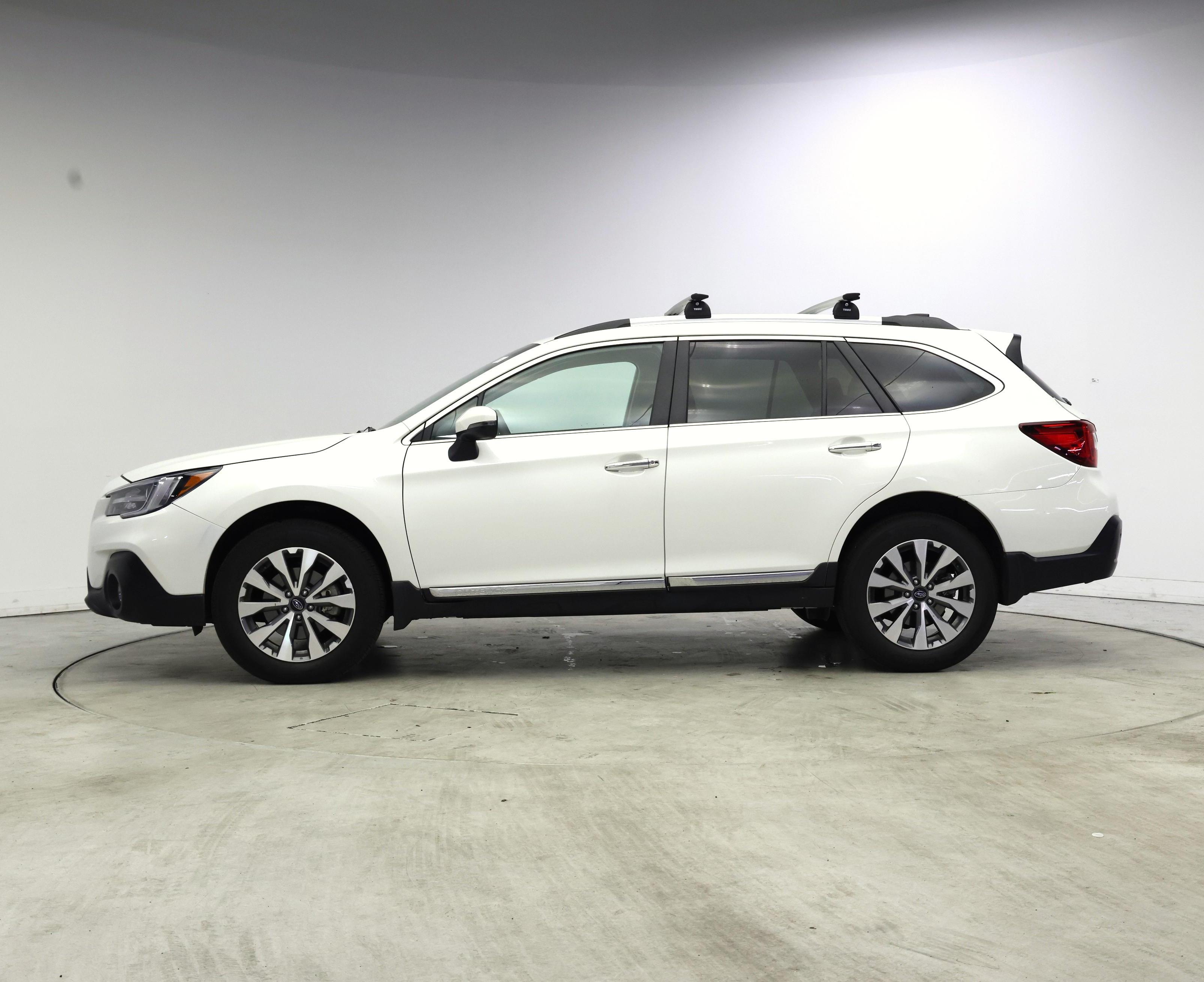 Thumbnail: 2019 Subaru Outback - 3