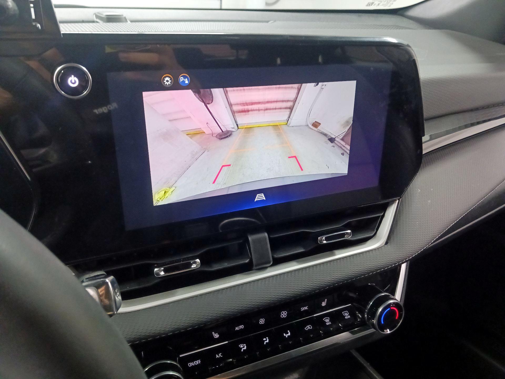 Thumbnail: 2025 Chevrolet Equinox - 13