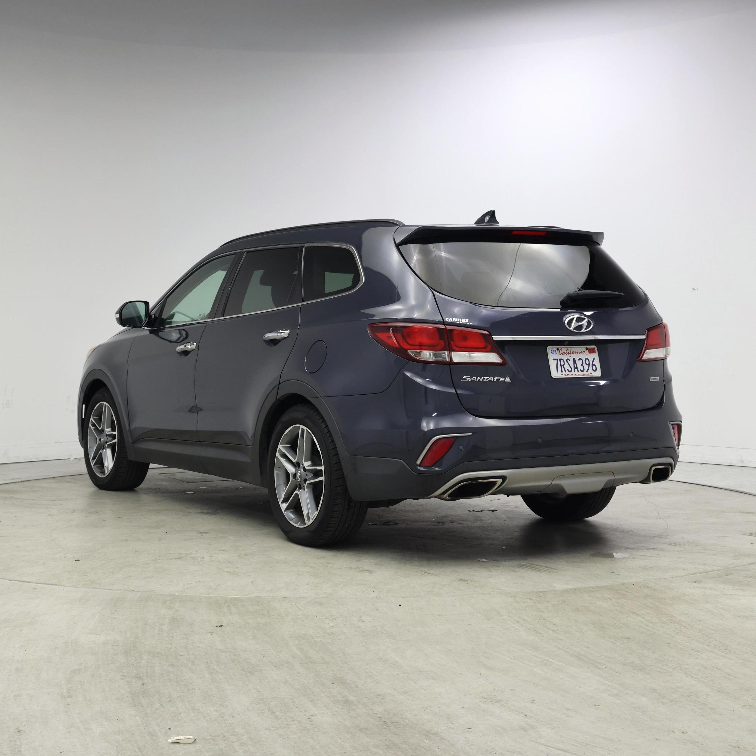 Thumbnail: 2017 Hyundai Santa Fe - 2