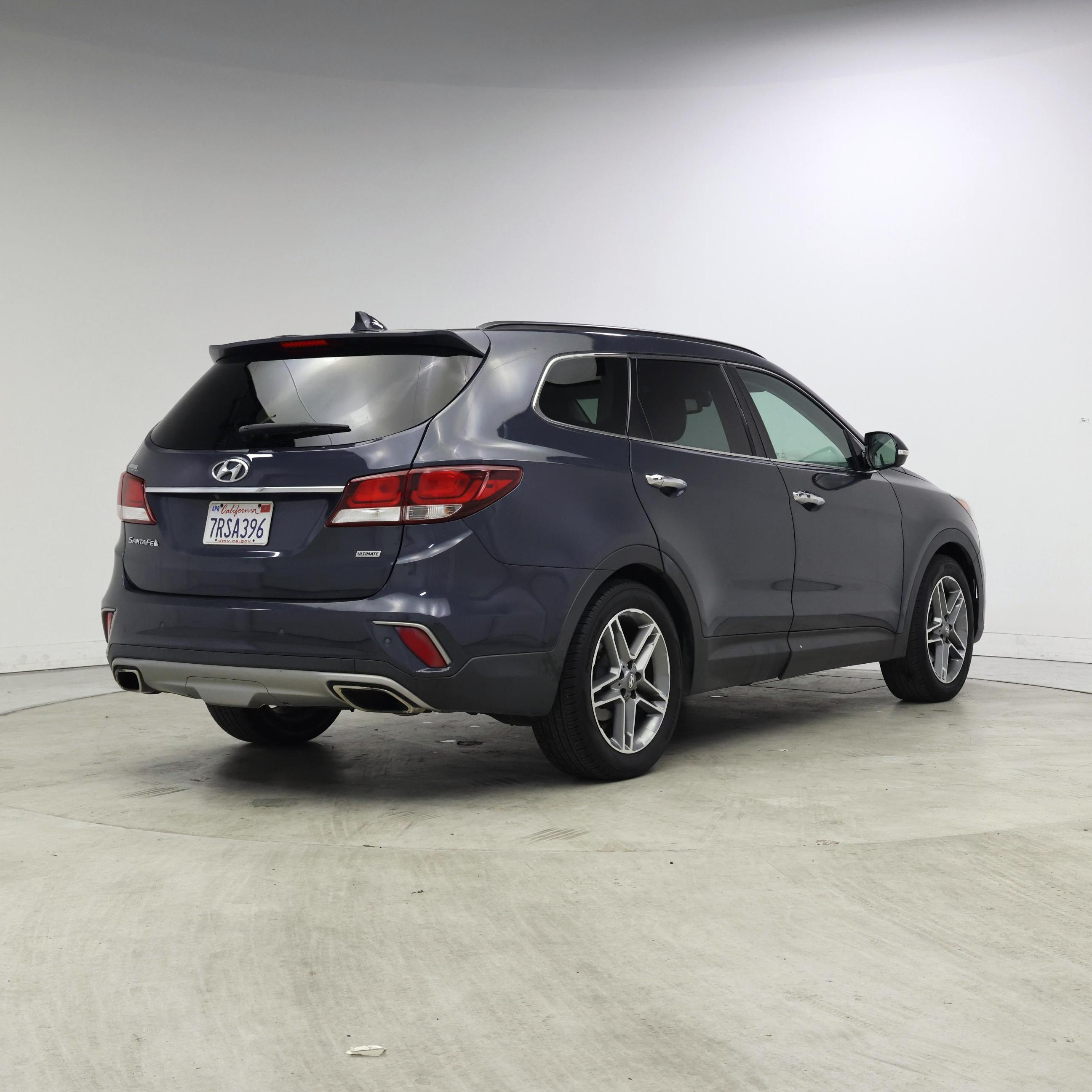 Thumbnail: 2017 Hyundai Santa Fe - 8