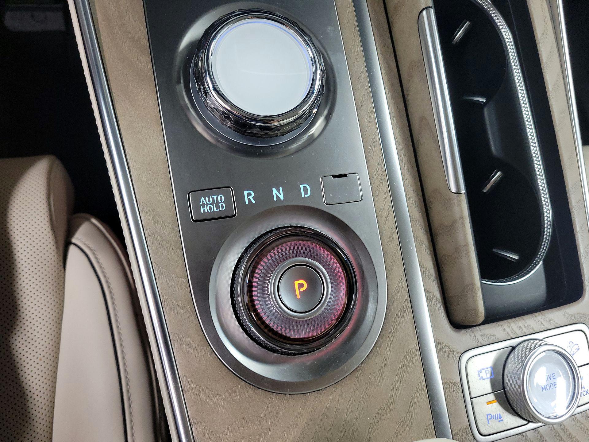 Thumbnail: 2024 Genesis GV80 - 18