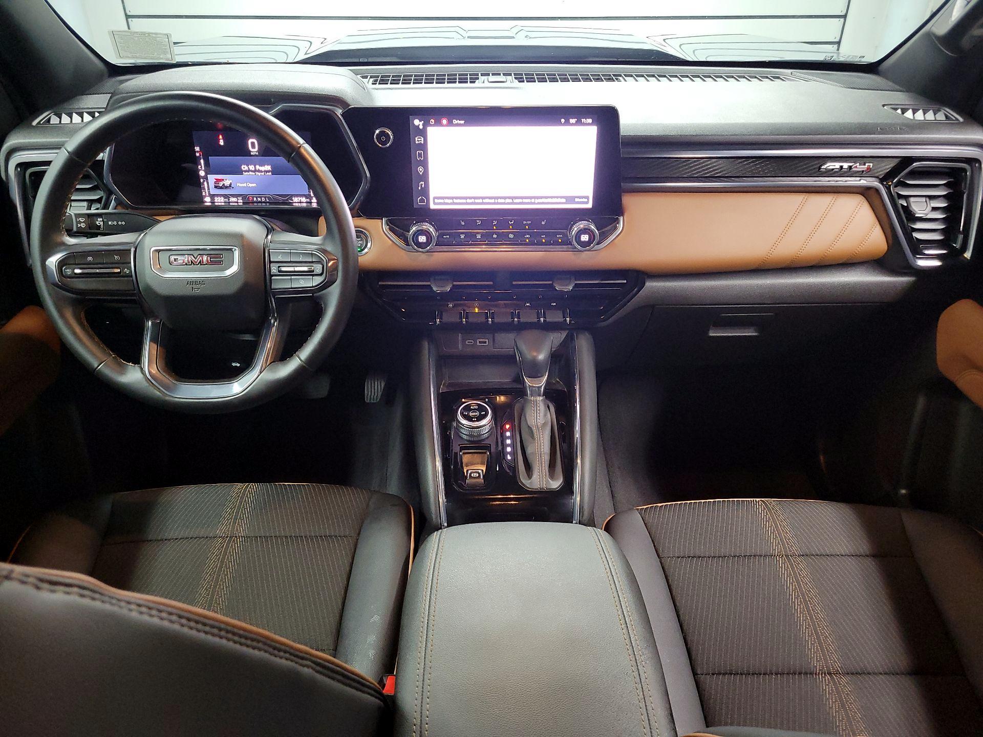 Thumbnail: 2023 GMC Canyon - 9