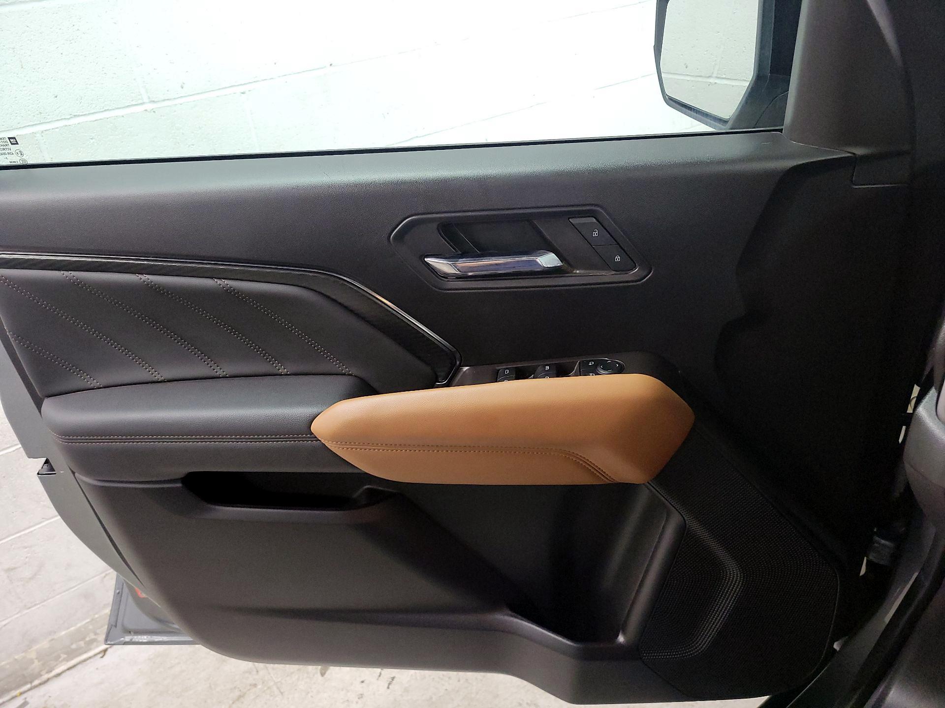 Thumbnail: 2023 GMC Canyon - 12