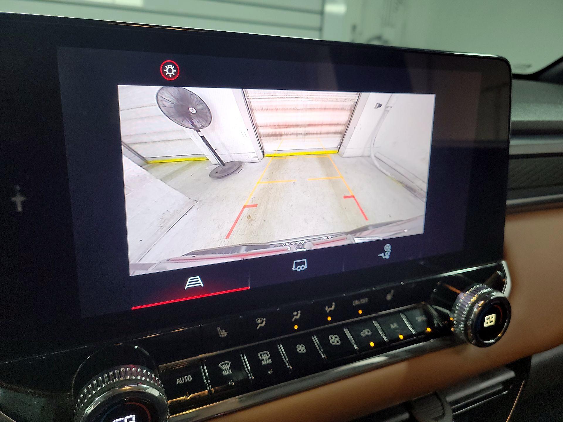 Thumbnail: 2023 GMC Canyon - 14