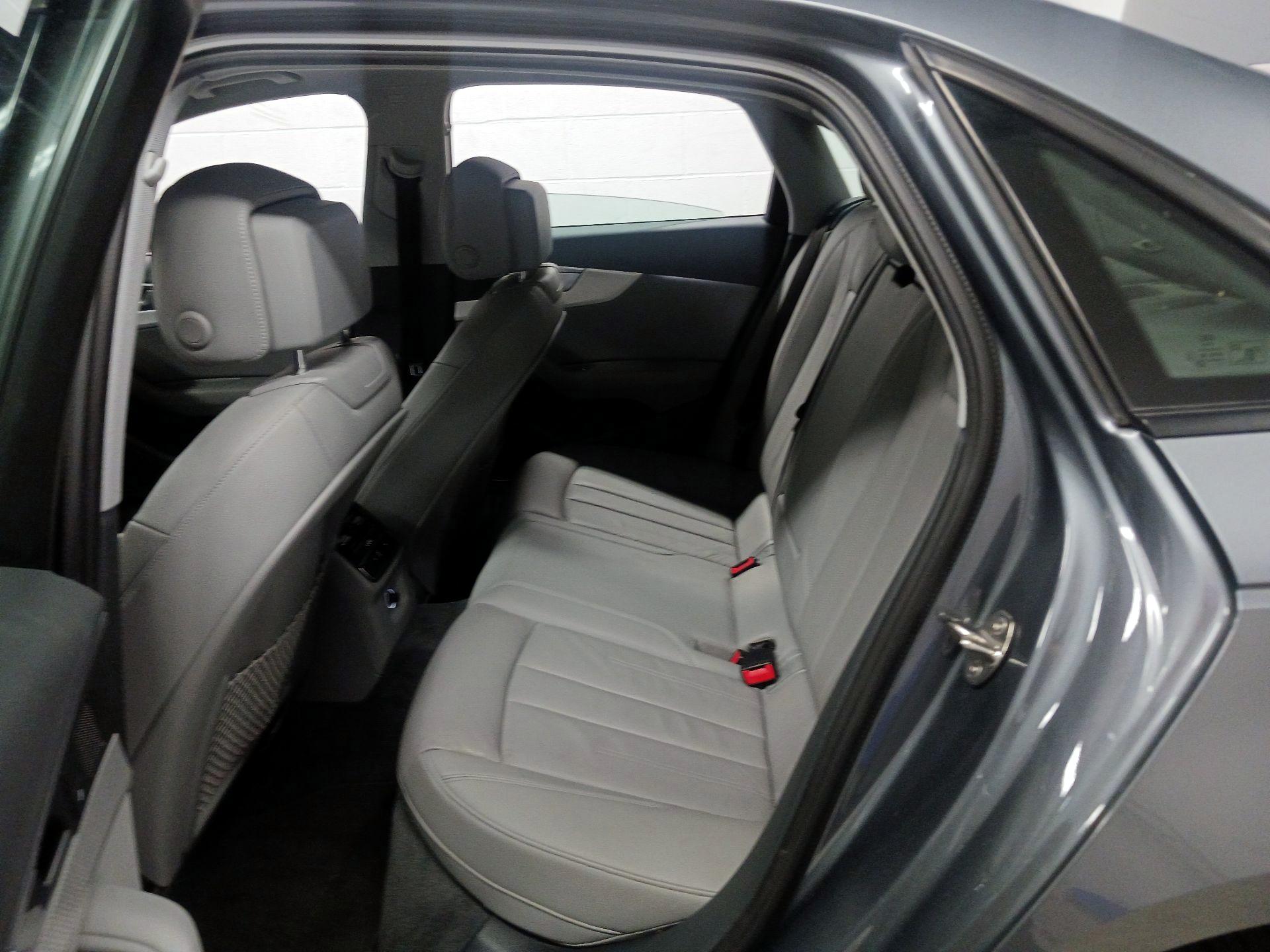 Thumbnail: 2018 Audi A4 - 16