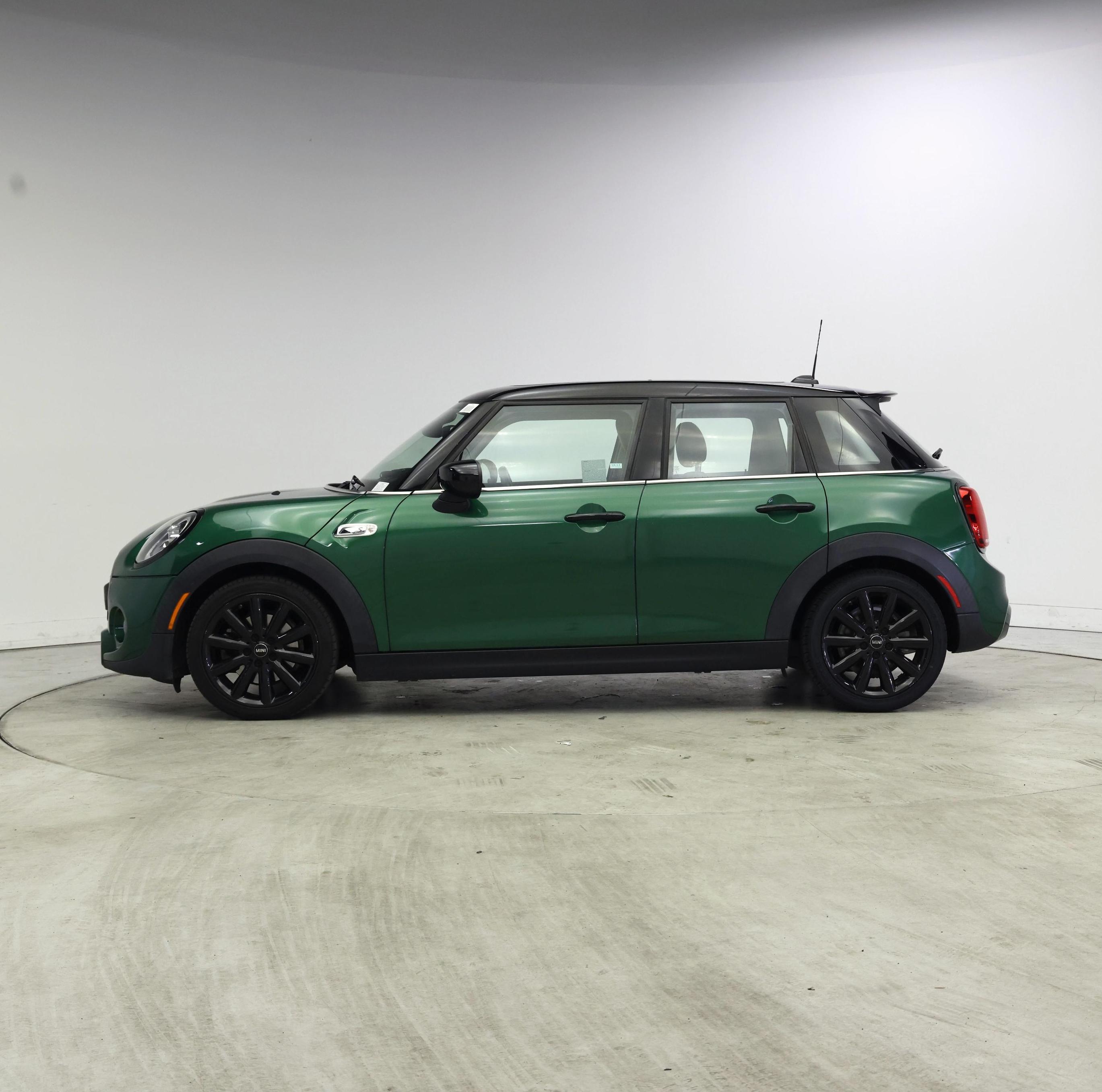 Thumbnail: 2020 MINI Cooper Hardtop - 3