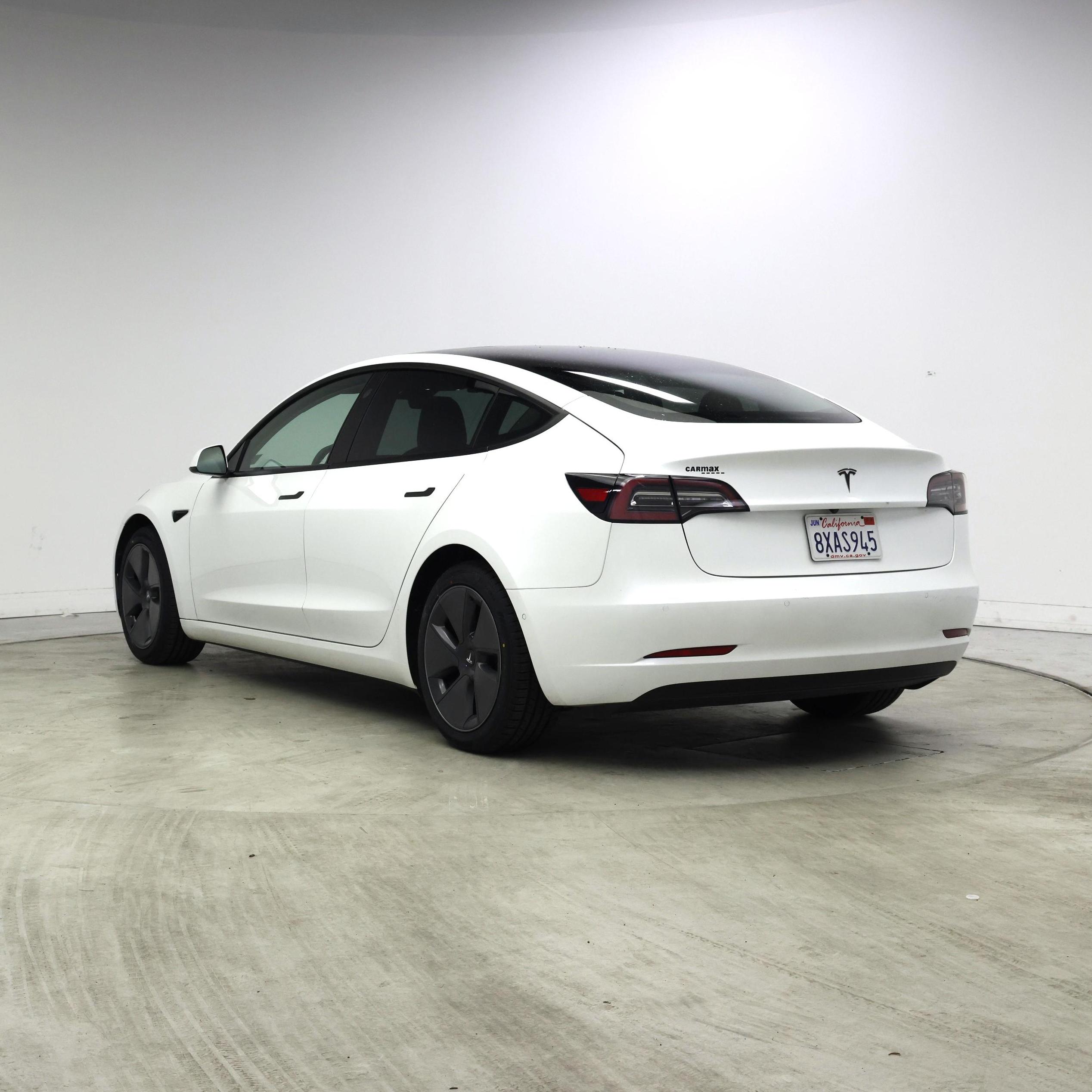 Thumbnail: 2021 Tesla Model 3 - 2