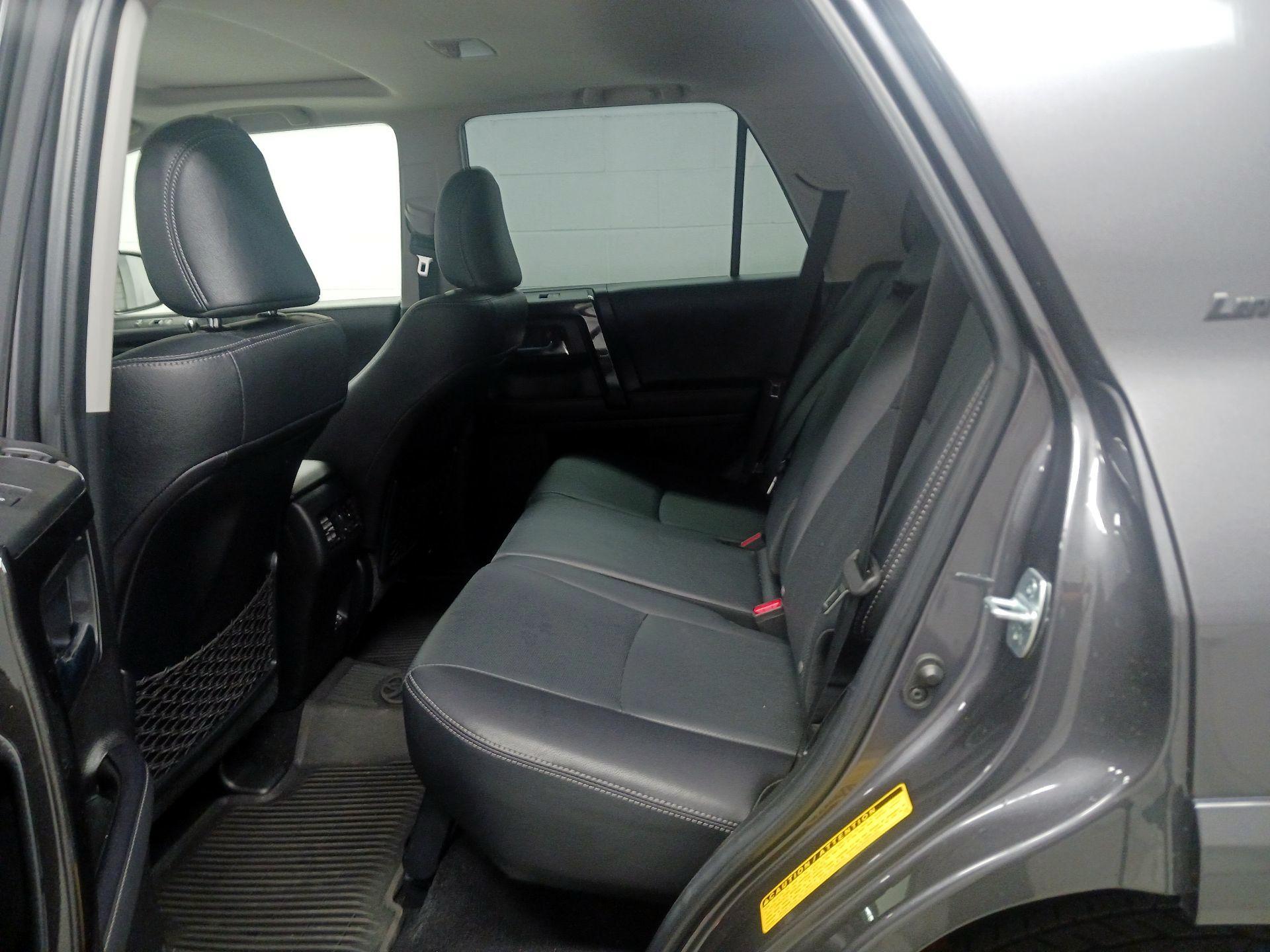 Thumbnail: 2021 Toyota 4Runner - 16