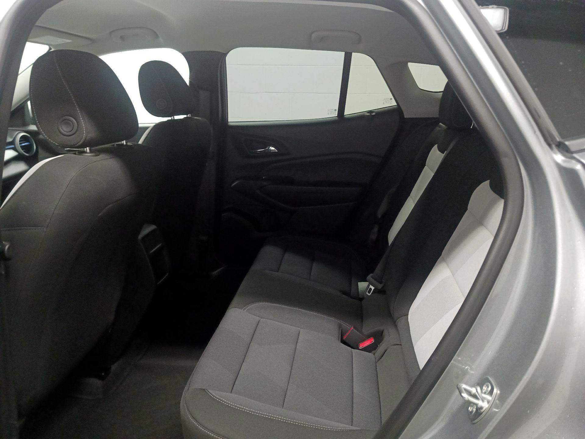 Thumbnail: 2026 Chevrolet Trax - 16