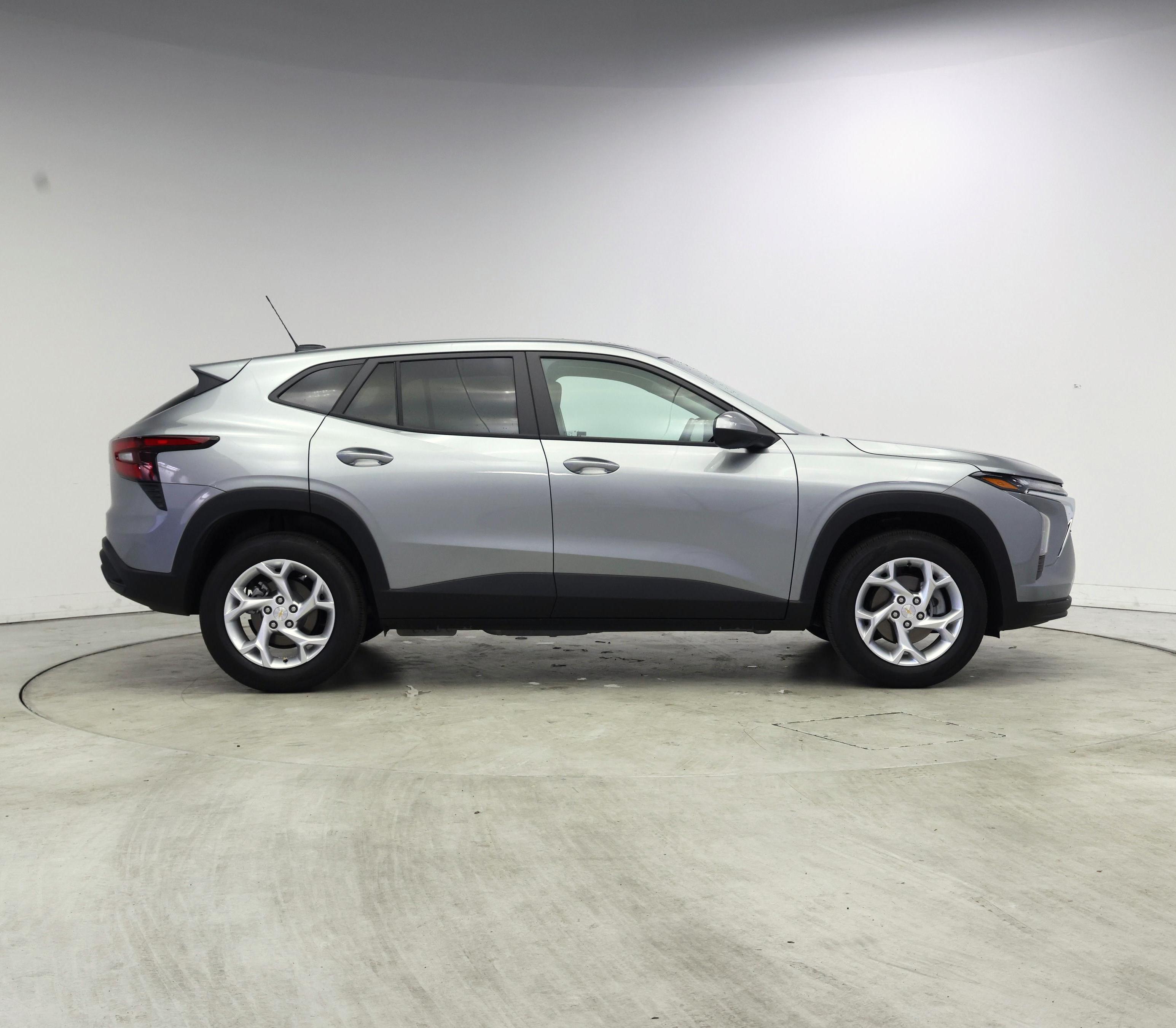 Thumbnail: 2026 Chevrolet Trax - 7