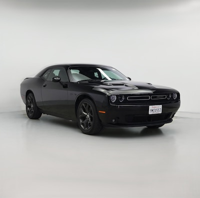 2017 Dodge Challenger SXT Plus