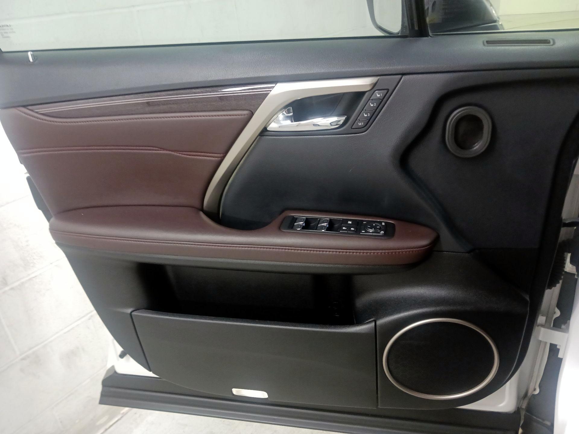 Thumbnail: 2018 Lexus RX - 12