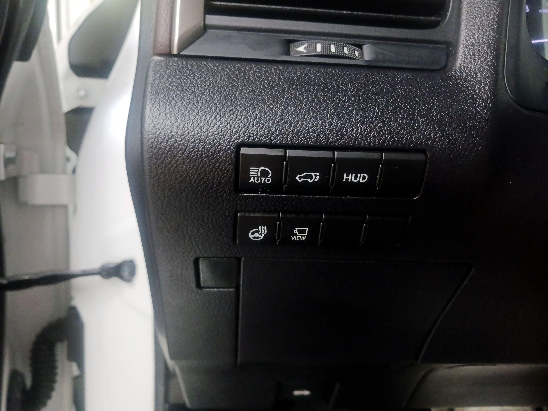 Thumbnail: 2018 Lexus RX - 13