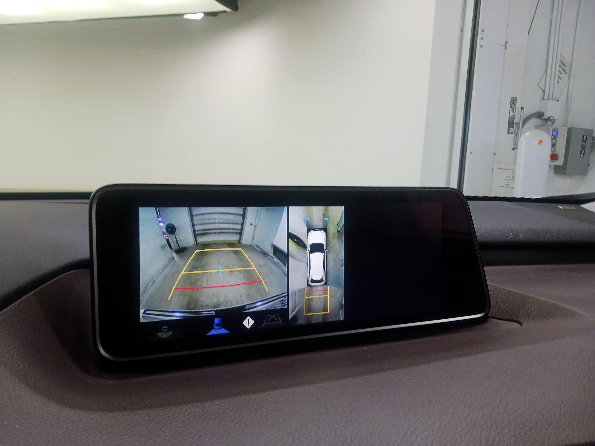 Thumbnail: 2018 Lexus RX - 14