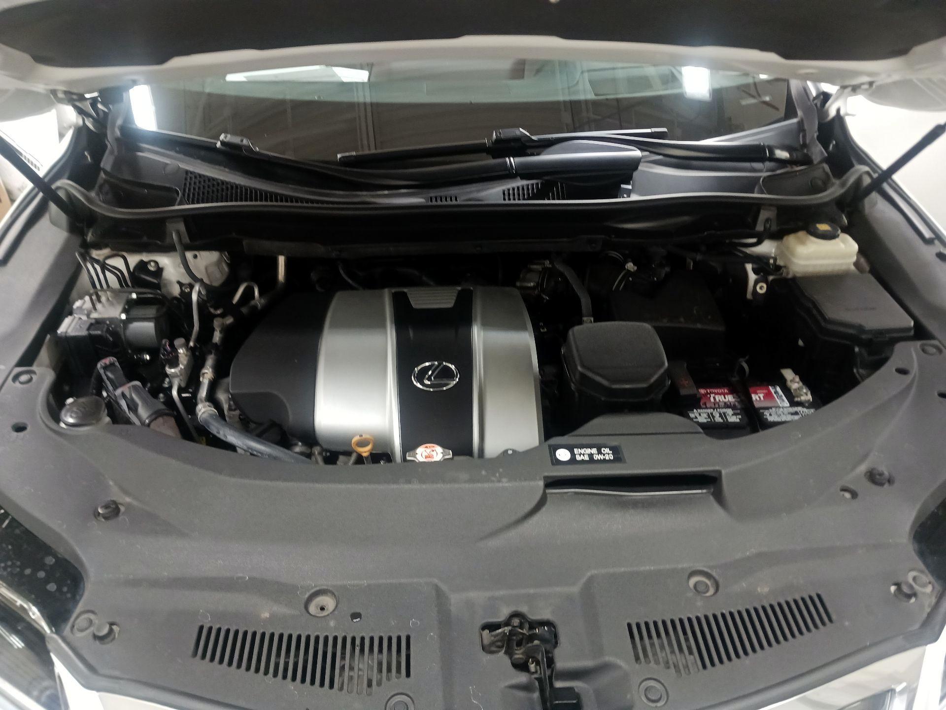 Thumbnail: 2018 Lexus RX - 19